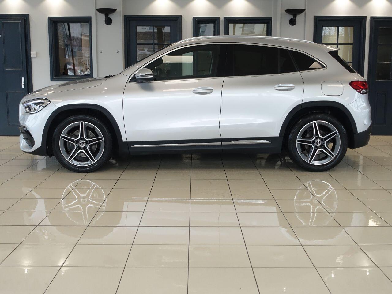 Mercedes-benz GLA - Image 3