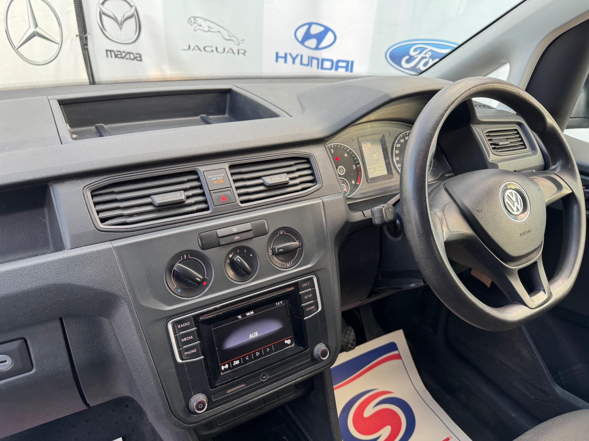 Volkswagen Caddy - Image 19