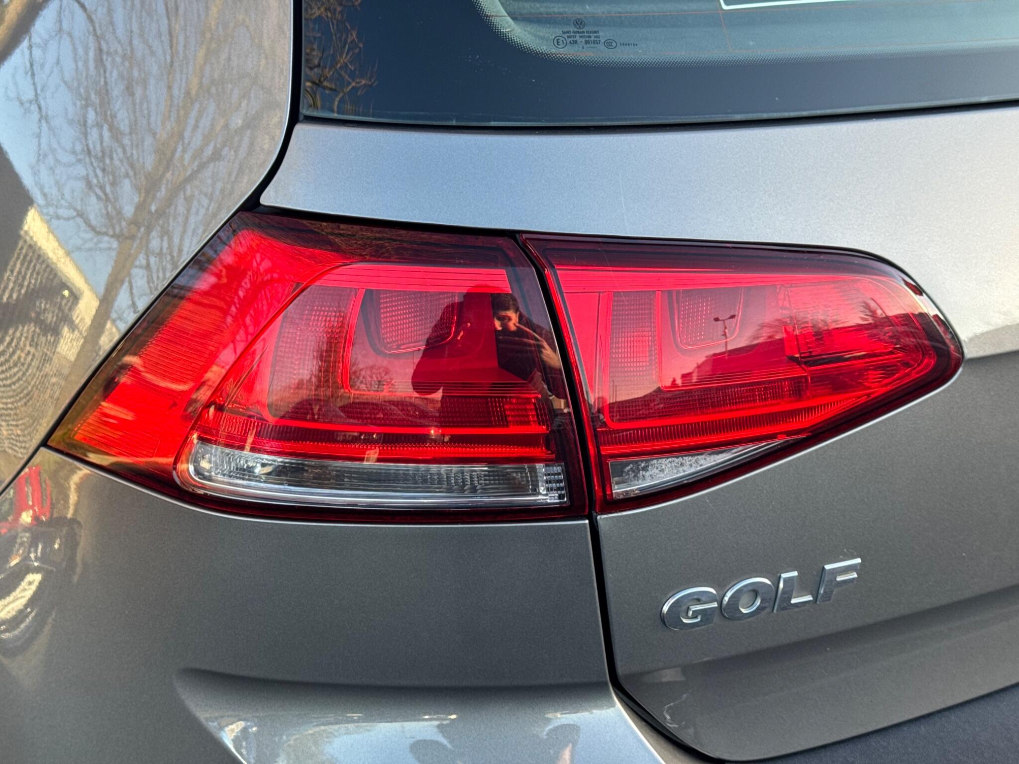 Volkswagen Golf - Image 47