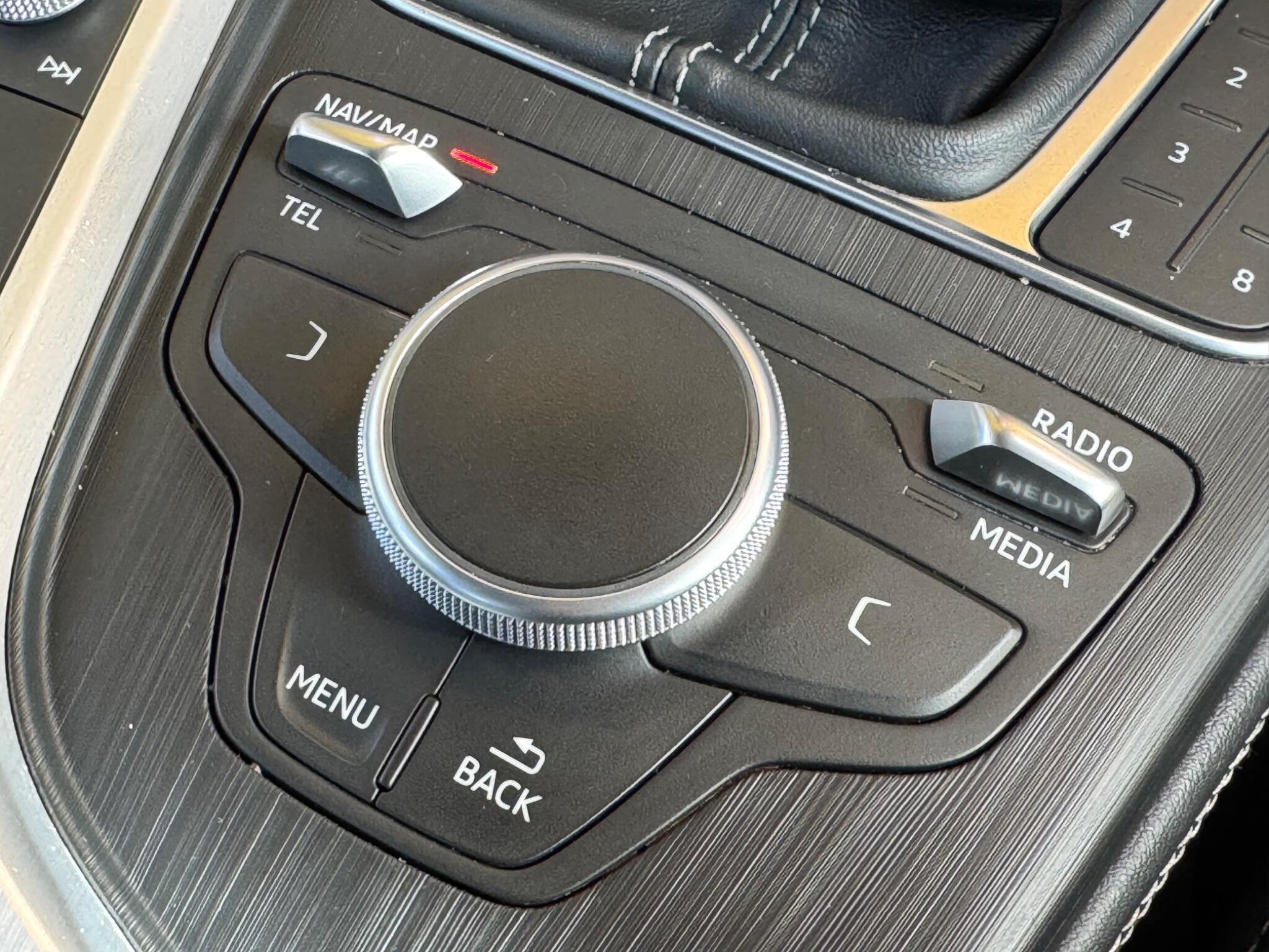 Audi A4 - Image 31