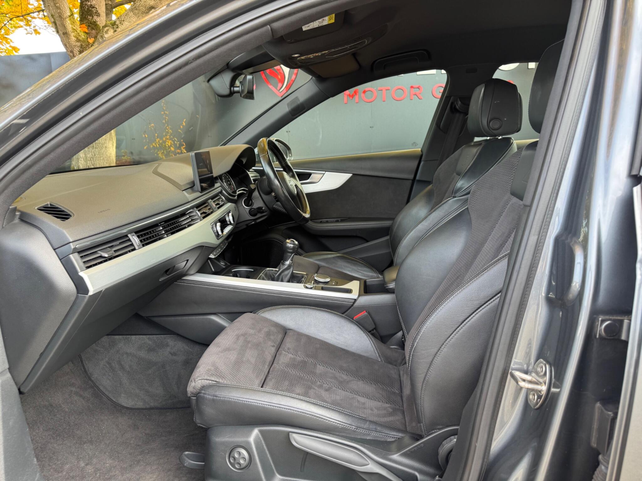 Audi A4 - Image 48