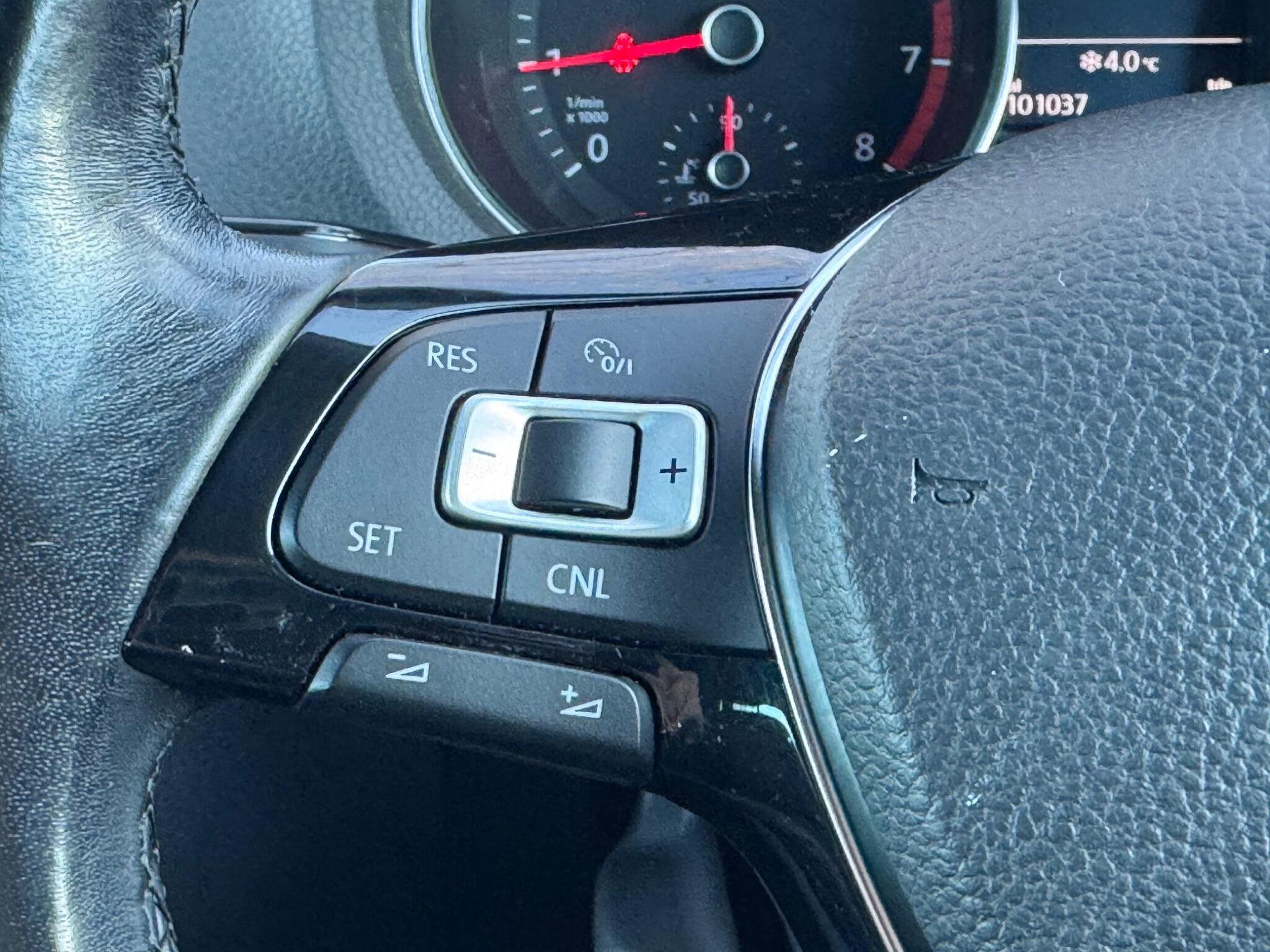 Volkswagen Polo - Image 26