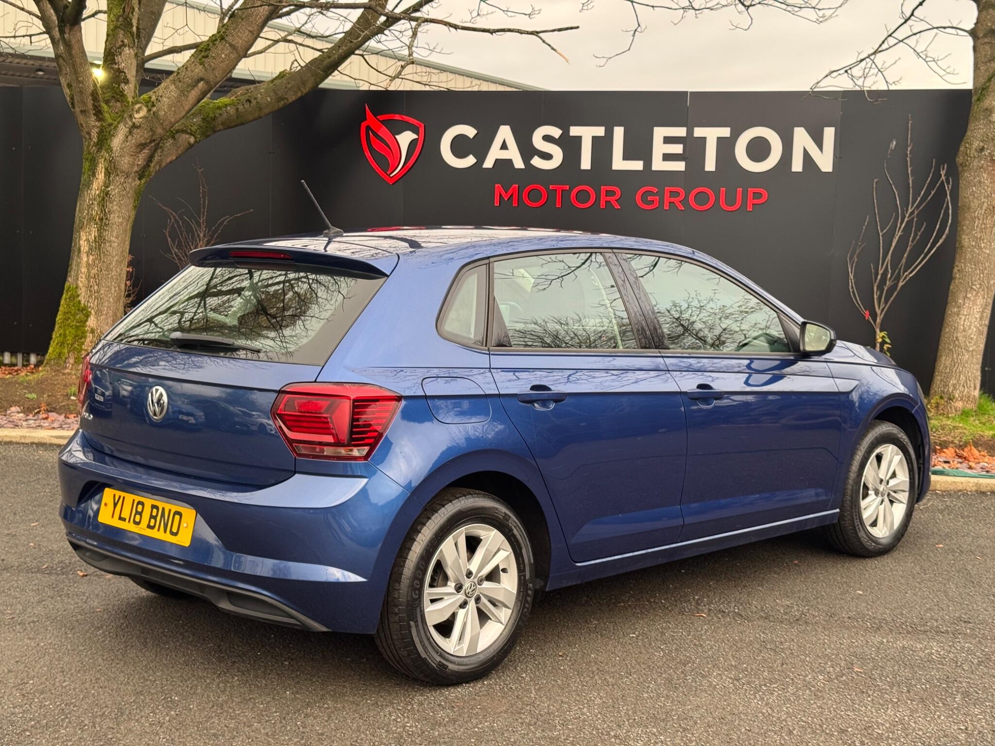 Volkswagen Polo - Image 8