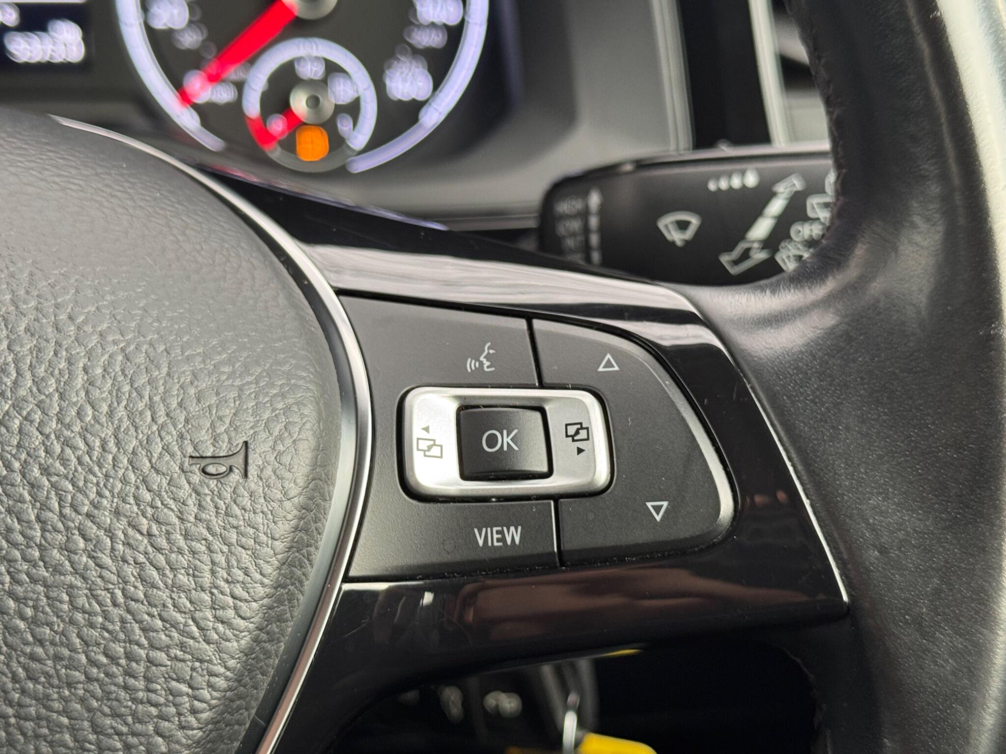 Volkswagen Polo - Image 33
