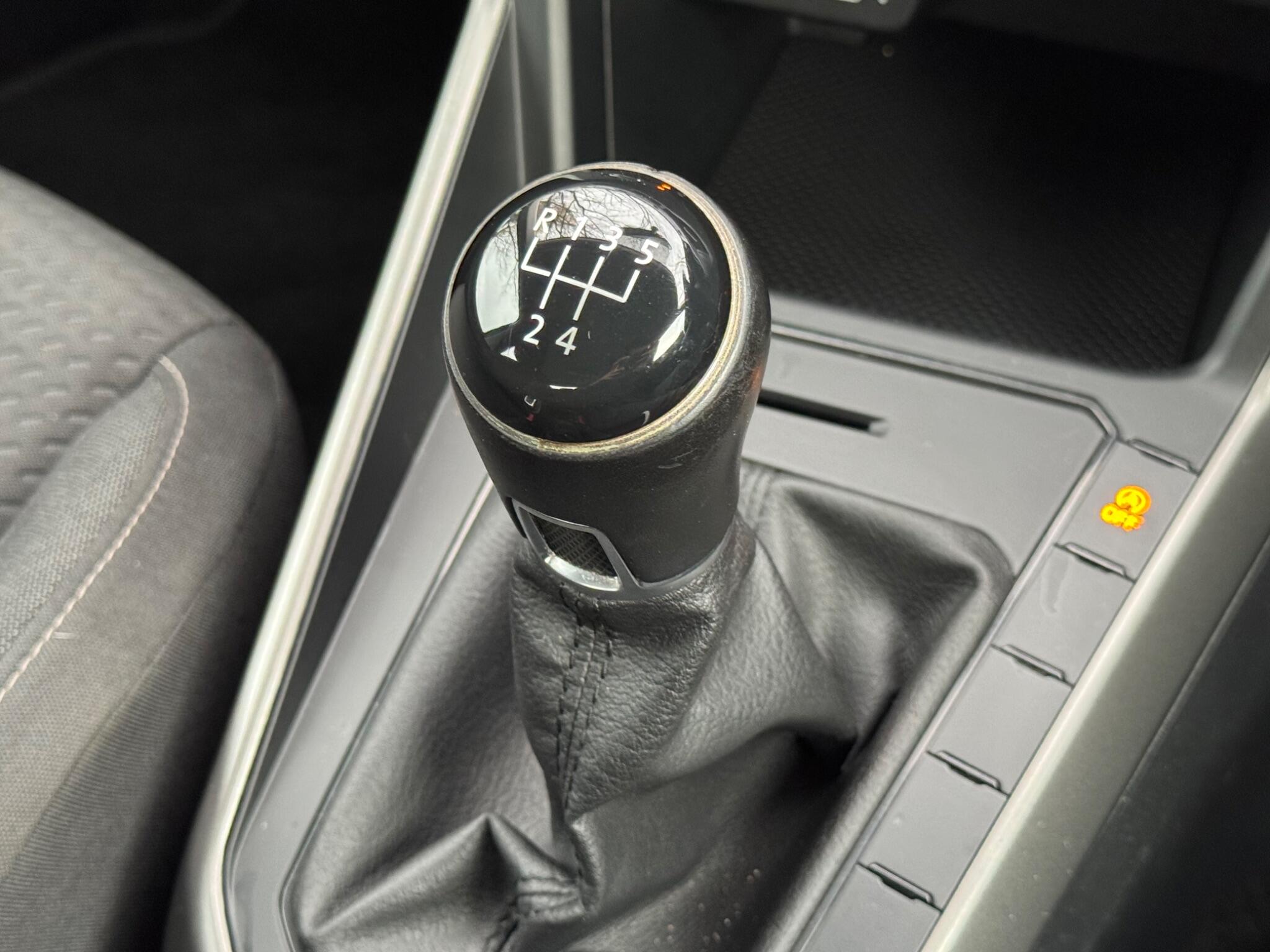 Volkswagen Polo - Image 36
