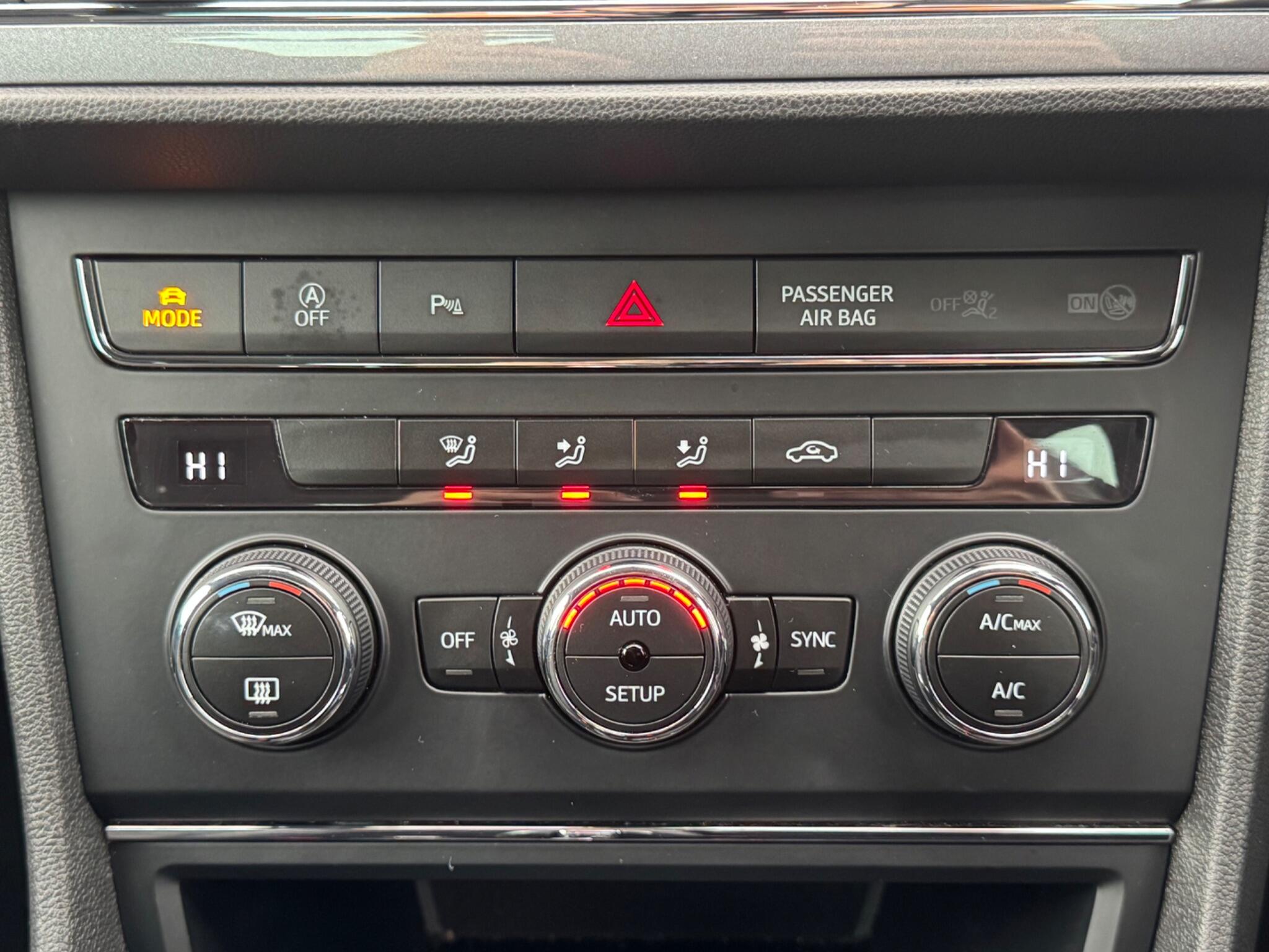 SEAT Leon - Image 31