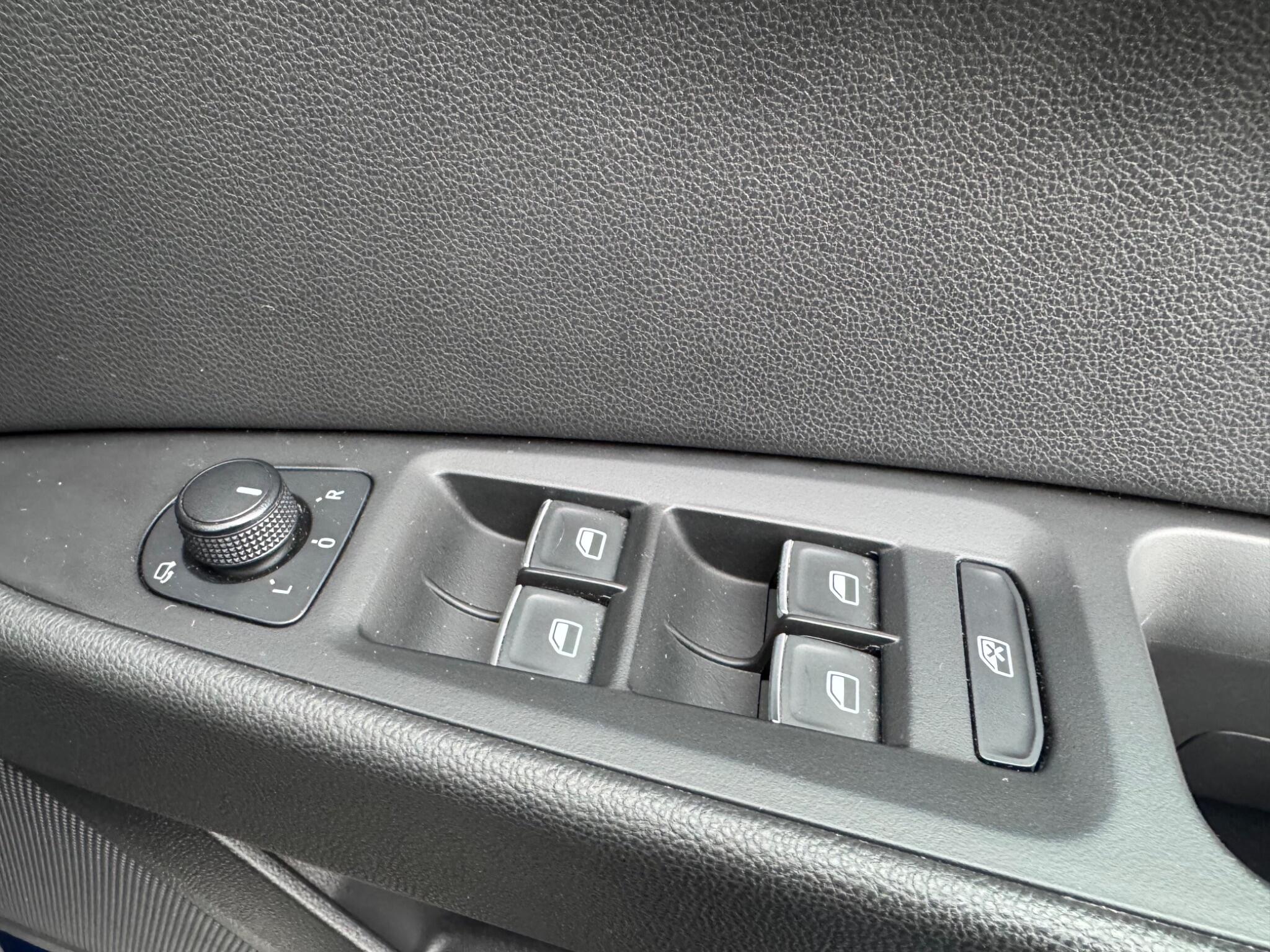 SEAT Leon - Image 33
