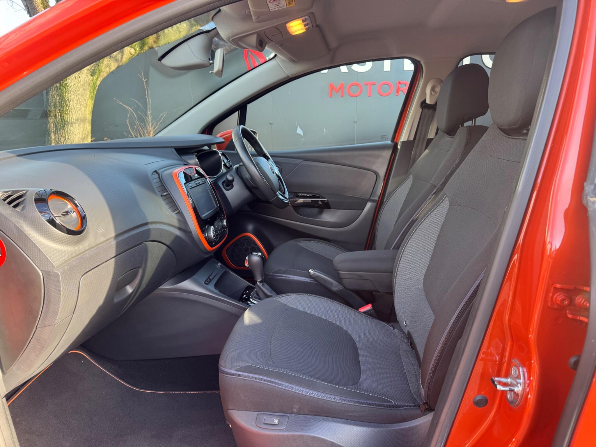 Renault Captur - Image 17