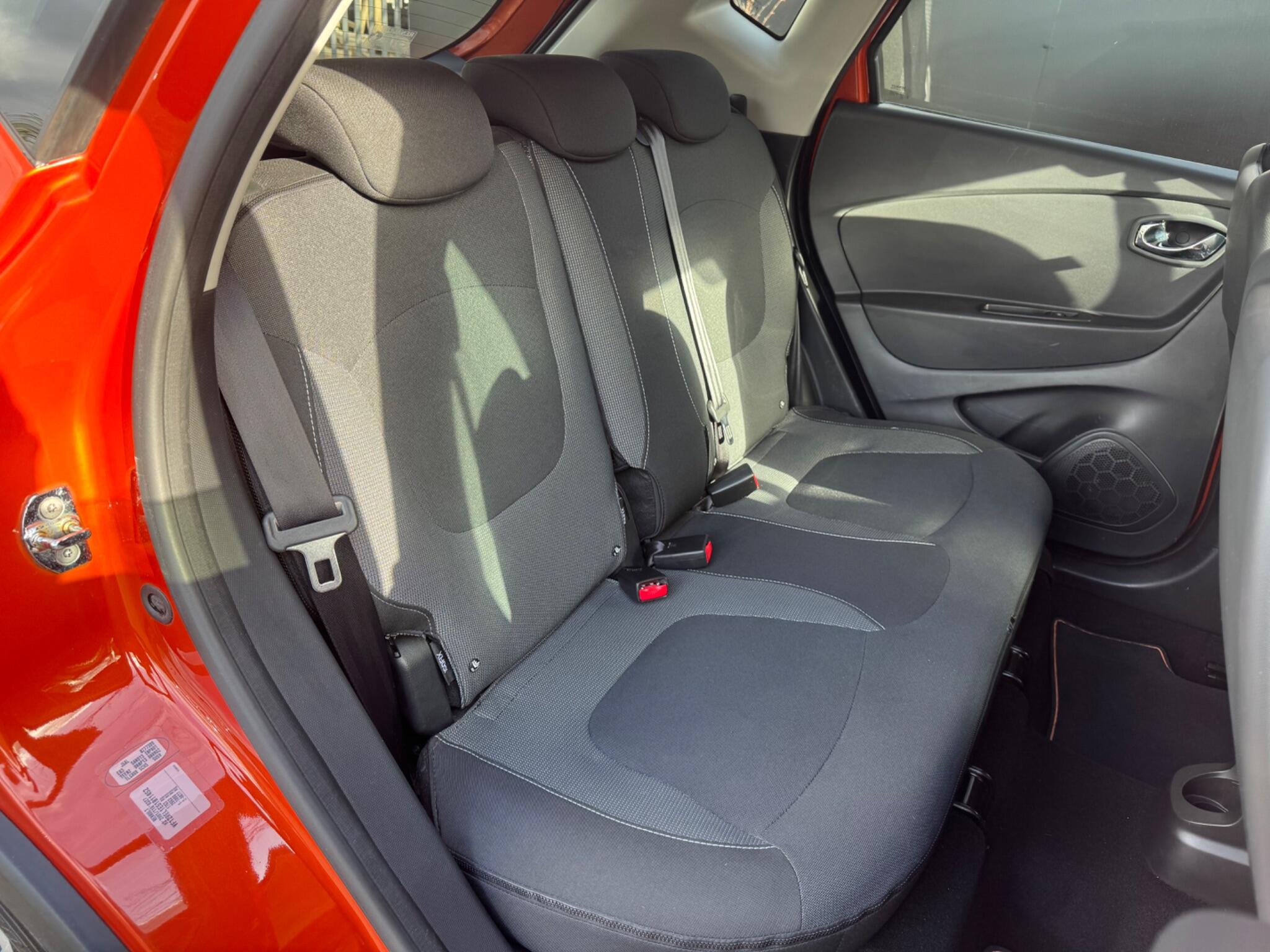 Renault Captur - Image 19