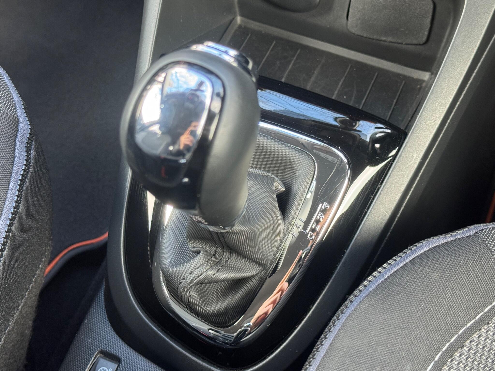 Renault Captur - Image 38