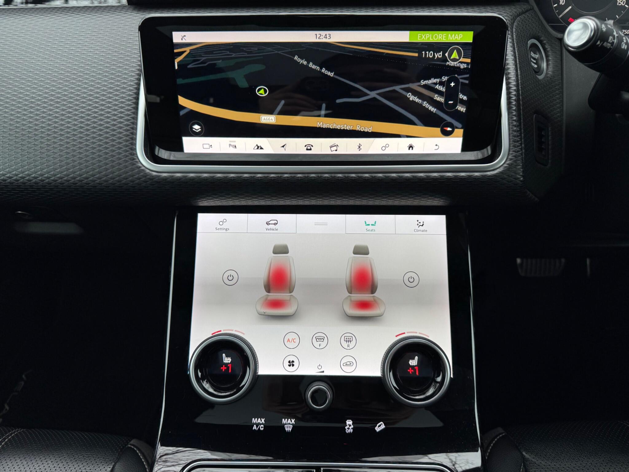 Land Rover Range Rover Velar - Image 26