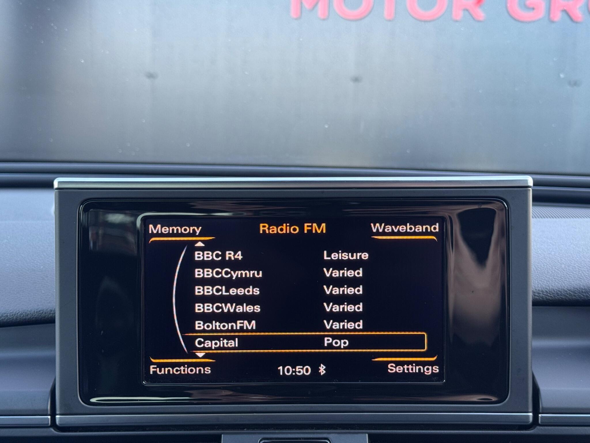 Audi A6 Avant - Image 40