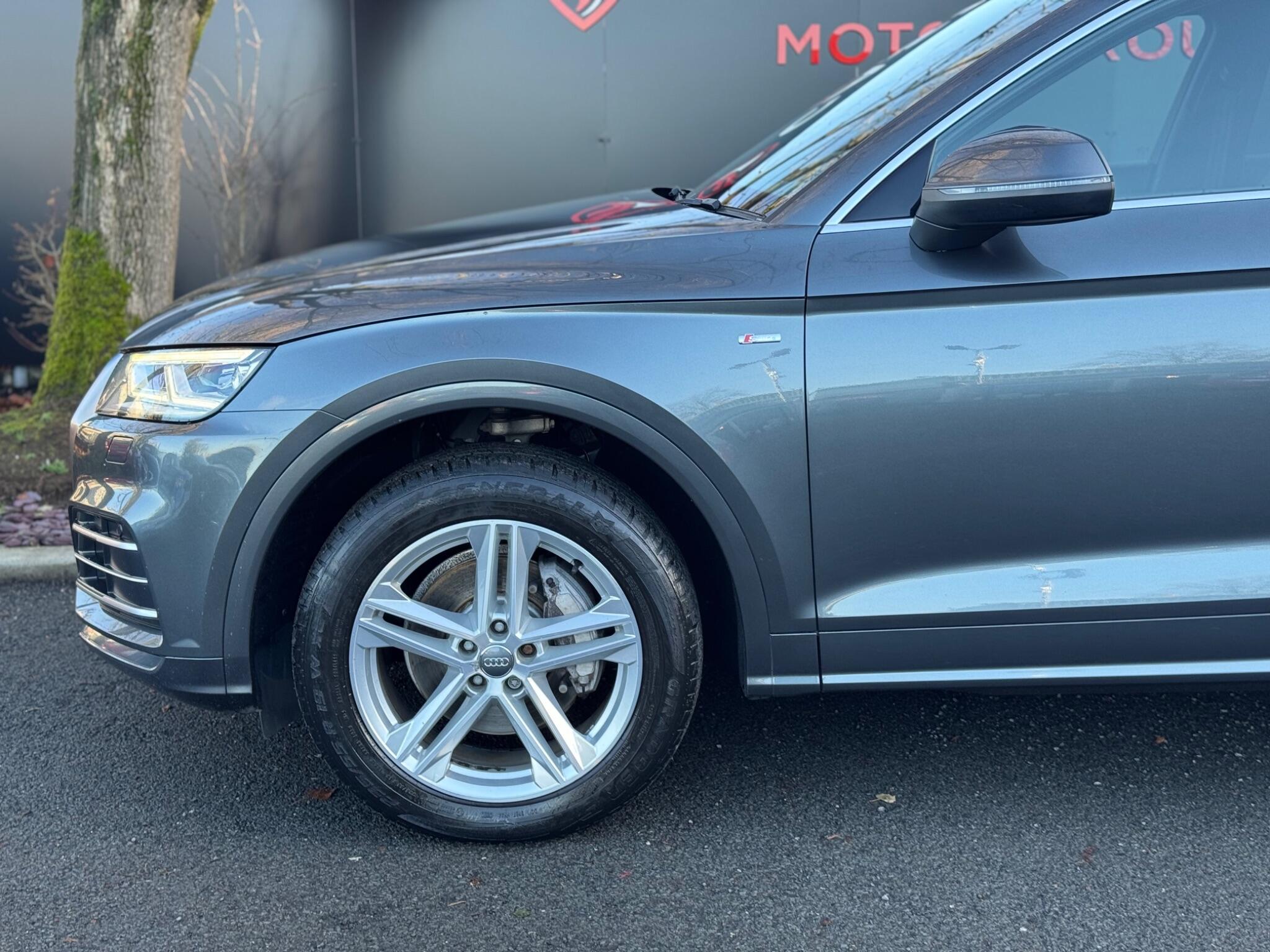 Audi Q5 - Image 9