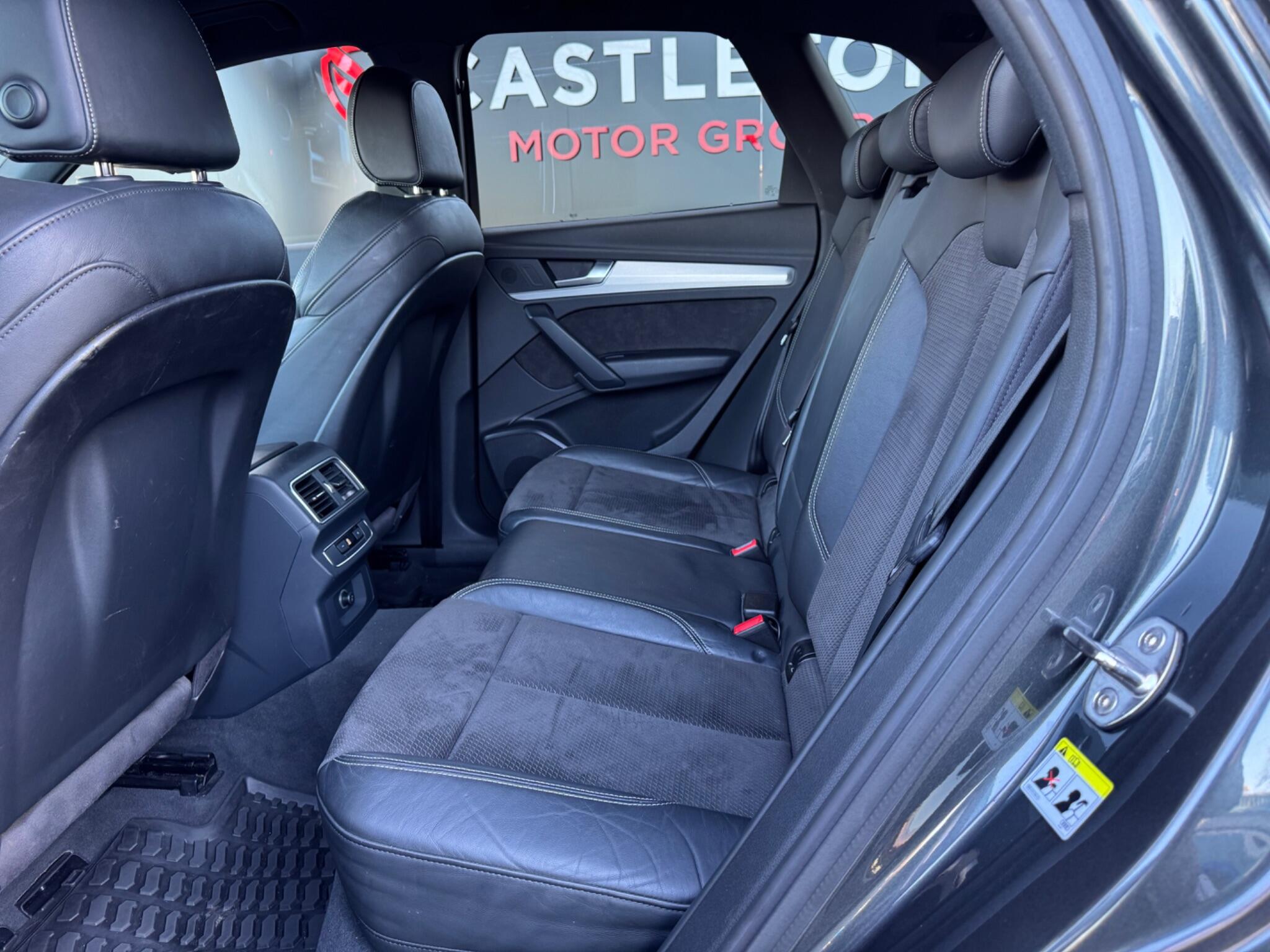Audi Q5 - Image 17