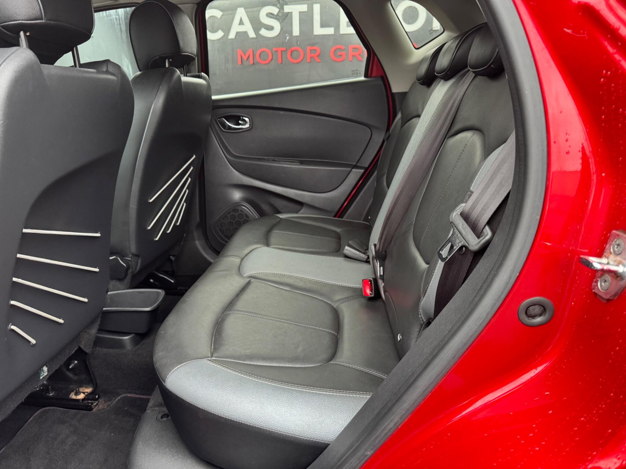 Renault Captur - Image 13