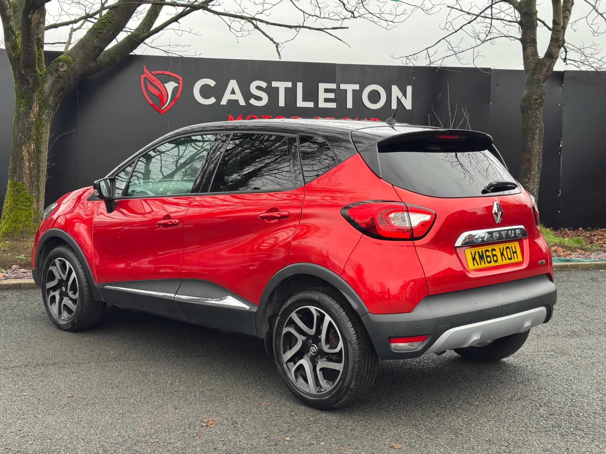 Renault Captur - Image 21