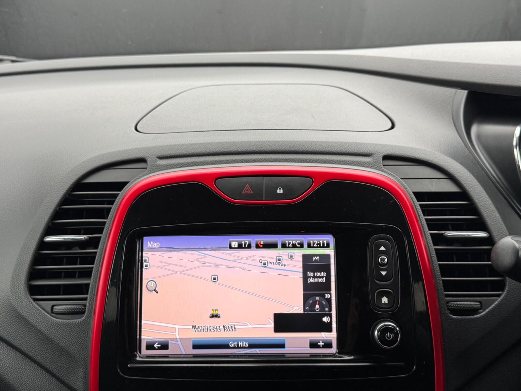 Renault Captur - Image 39