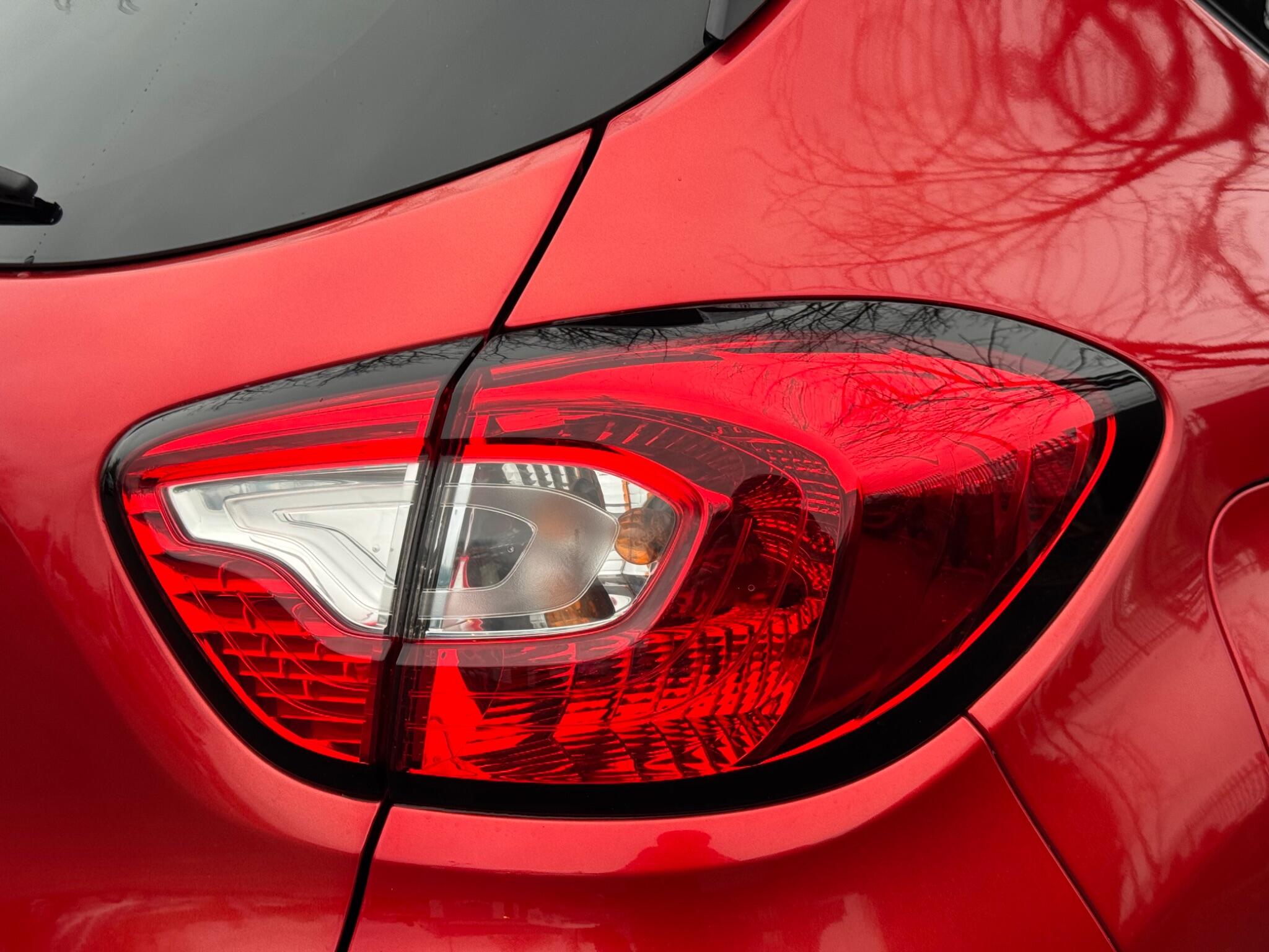 Renault Captur - Image 48