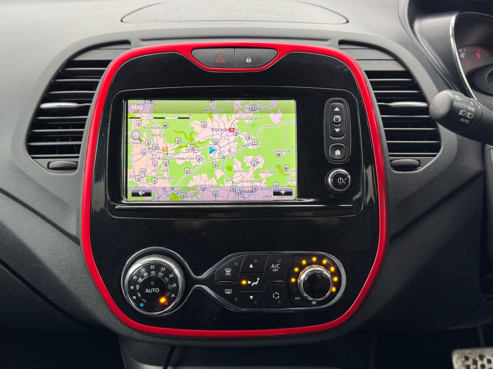 Renault Captur - Image 50