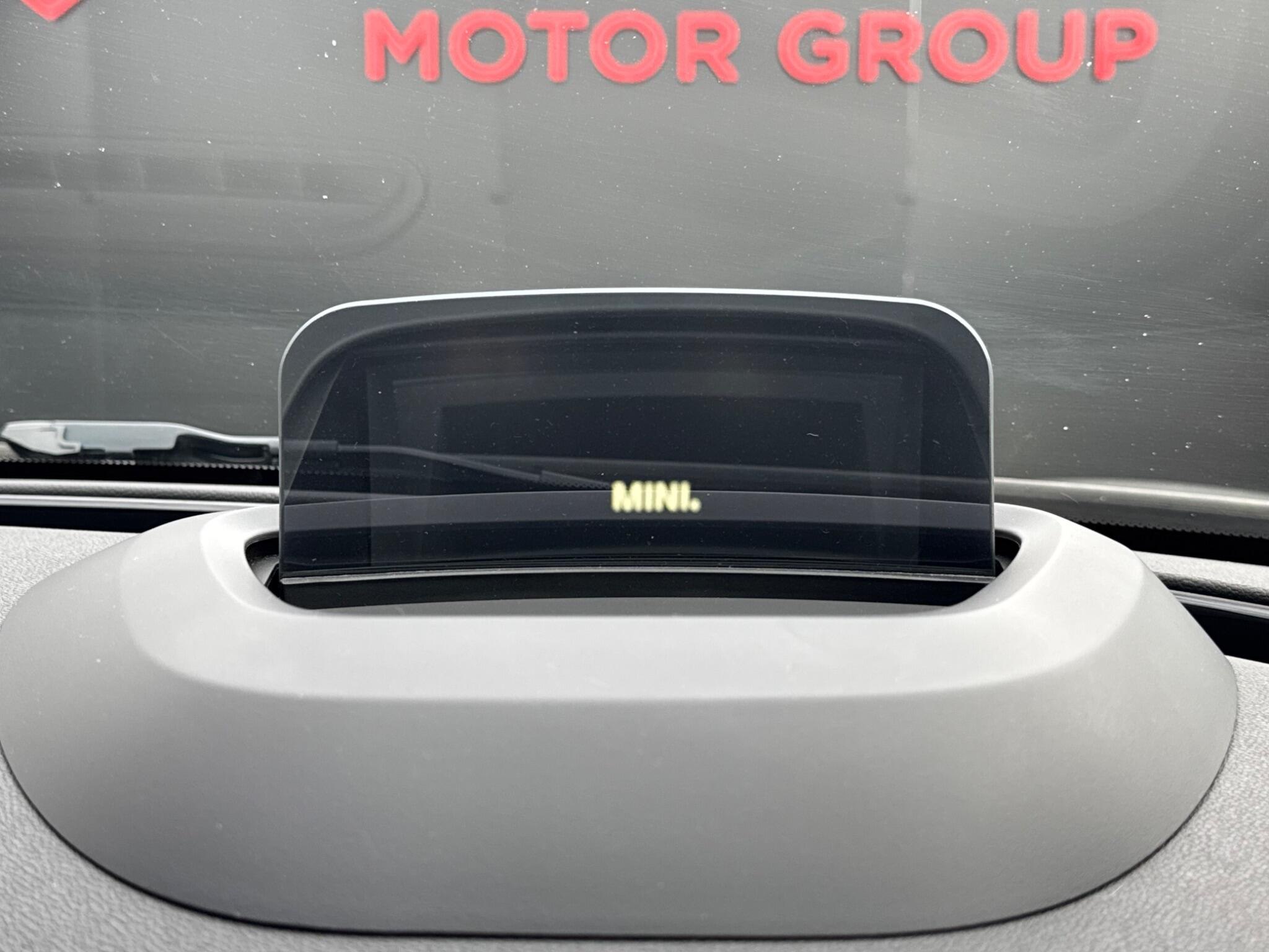 MINI Clubman - Image 41