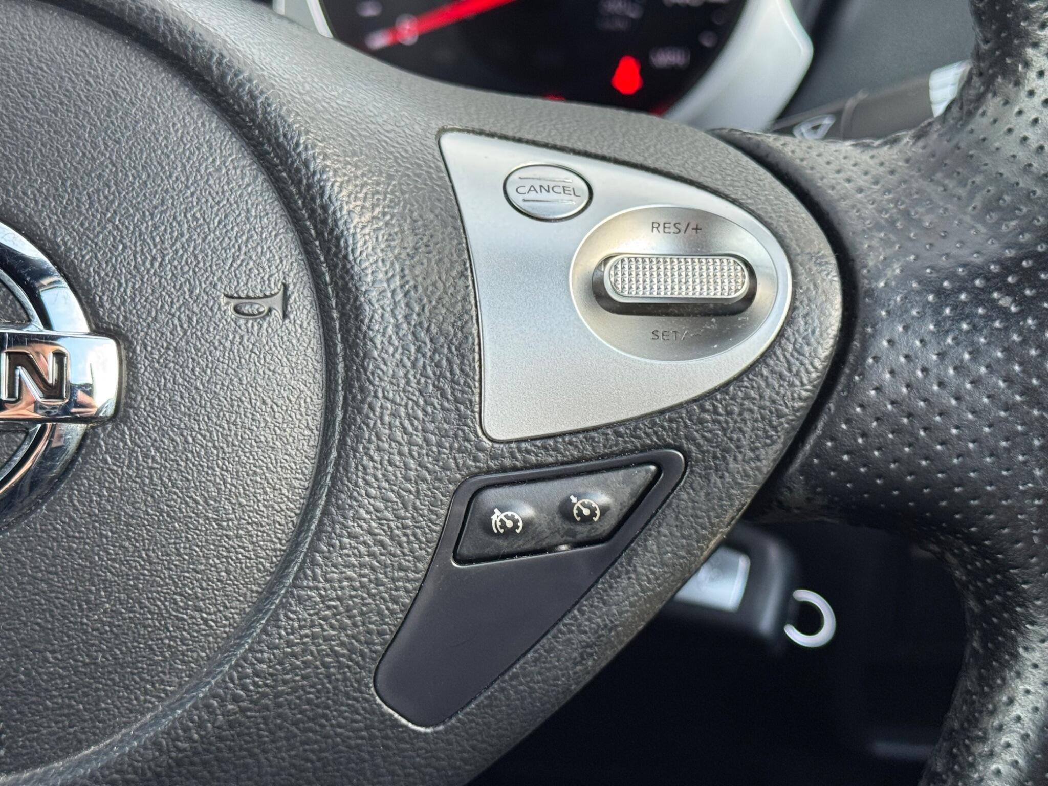 Nissan Juke - Image 28