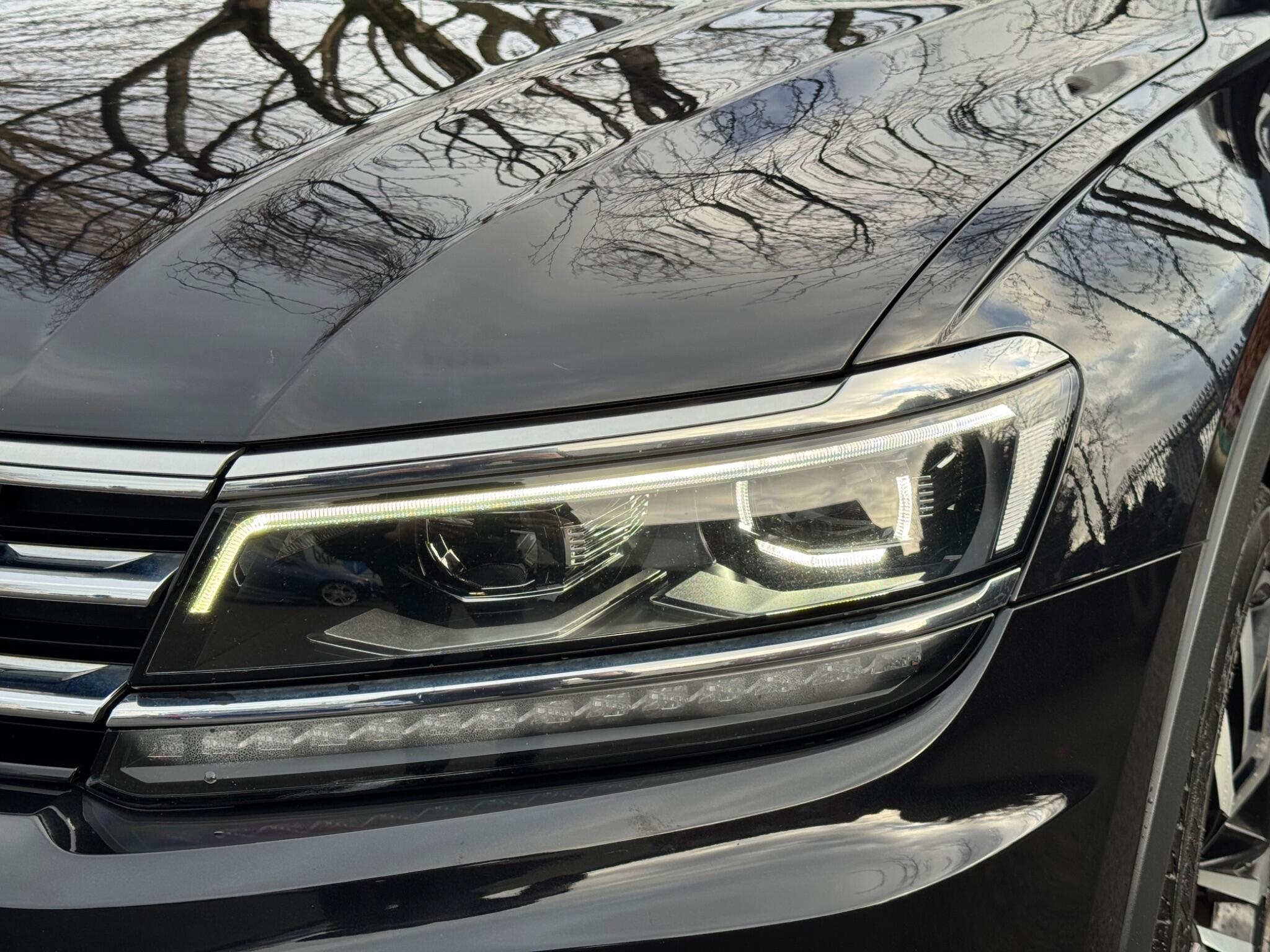 Volkswagen Tiguan - Image 8