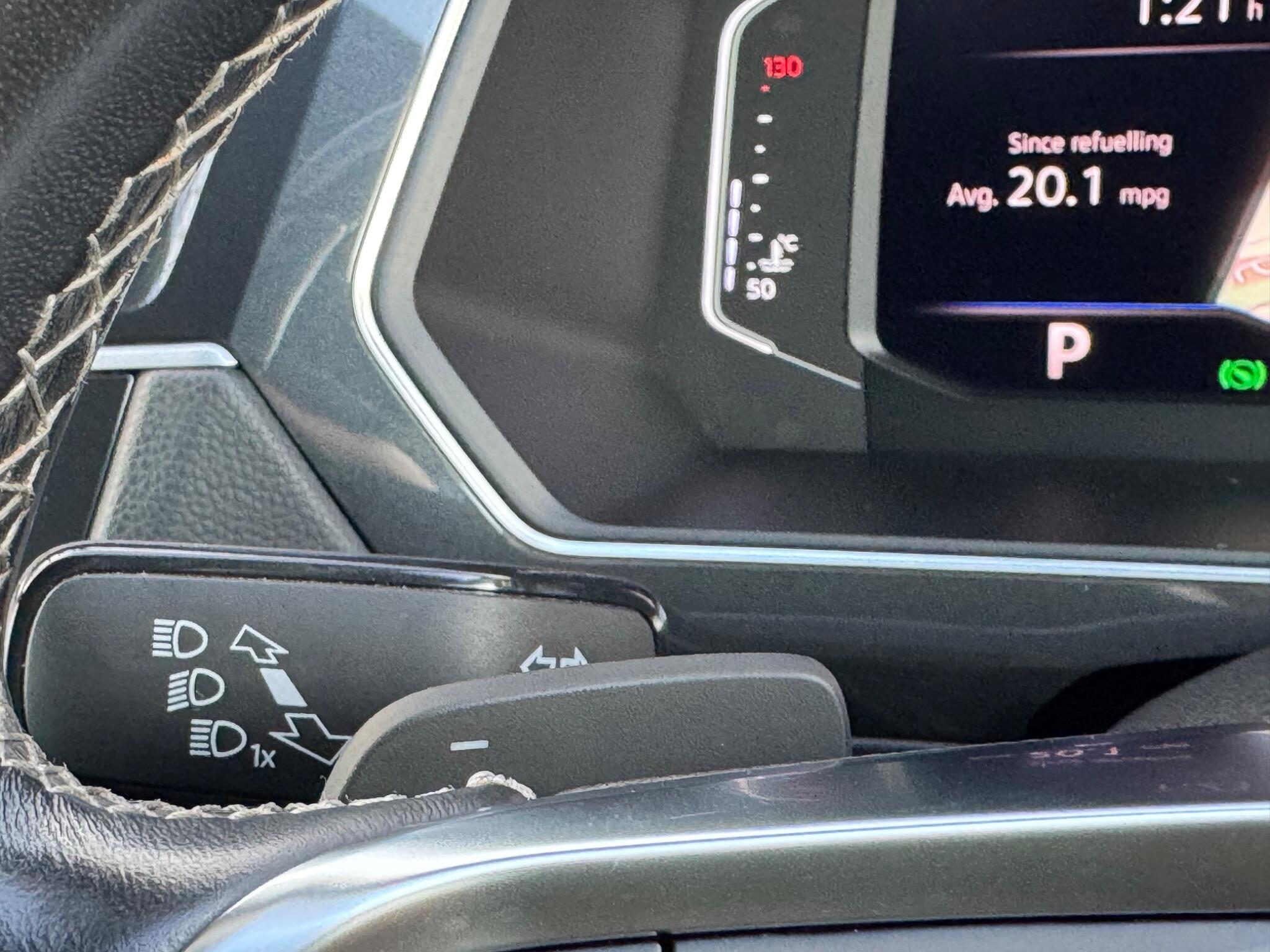 Volkswagen Tiguan - Image 38