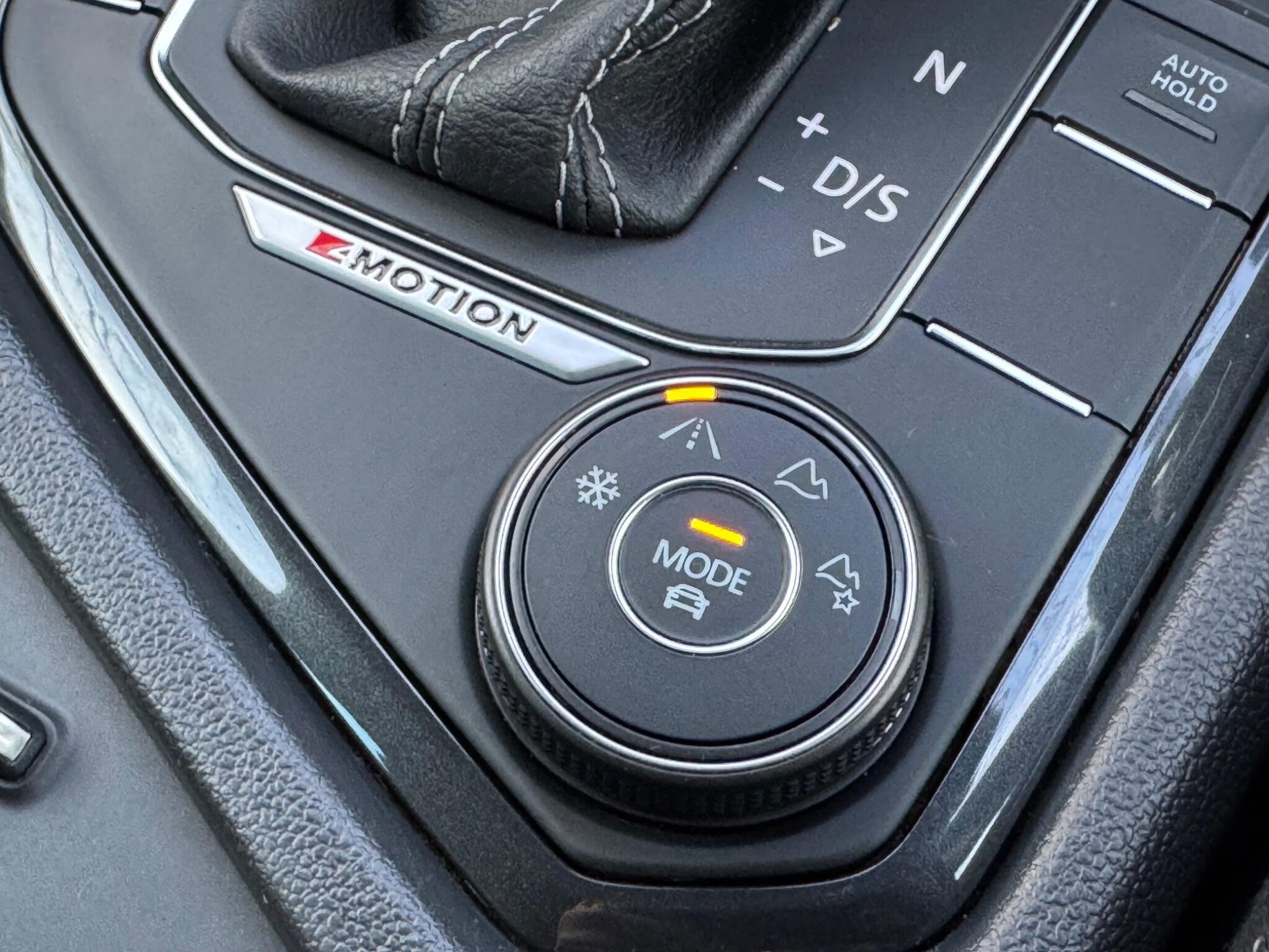 Volkswagen Tiguan - Image 42