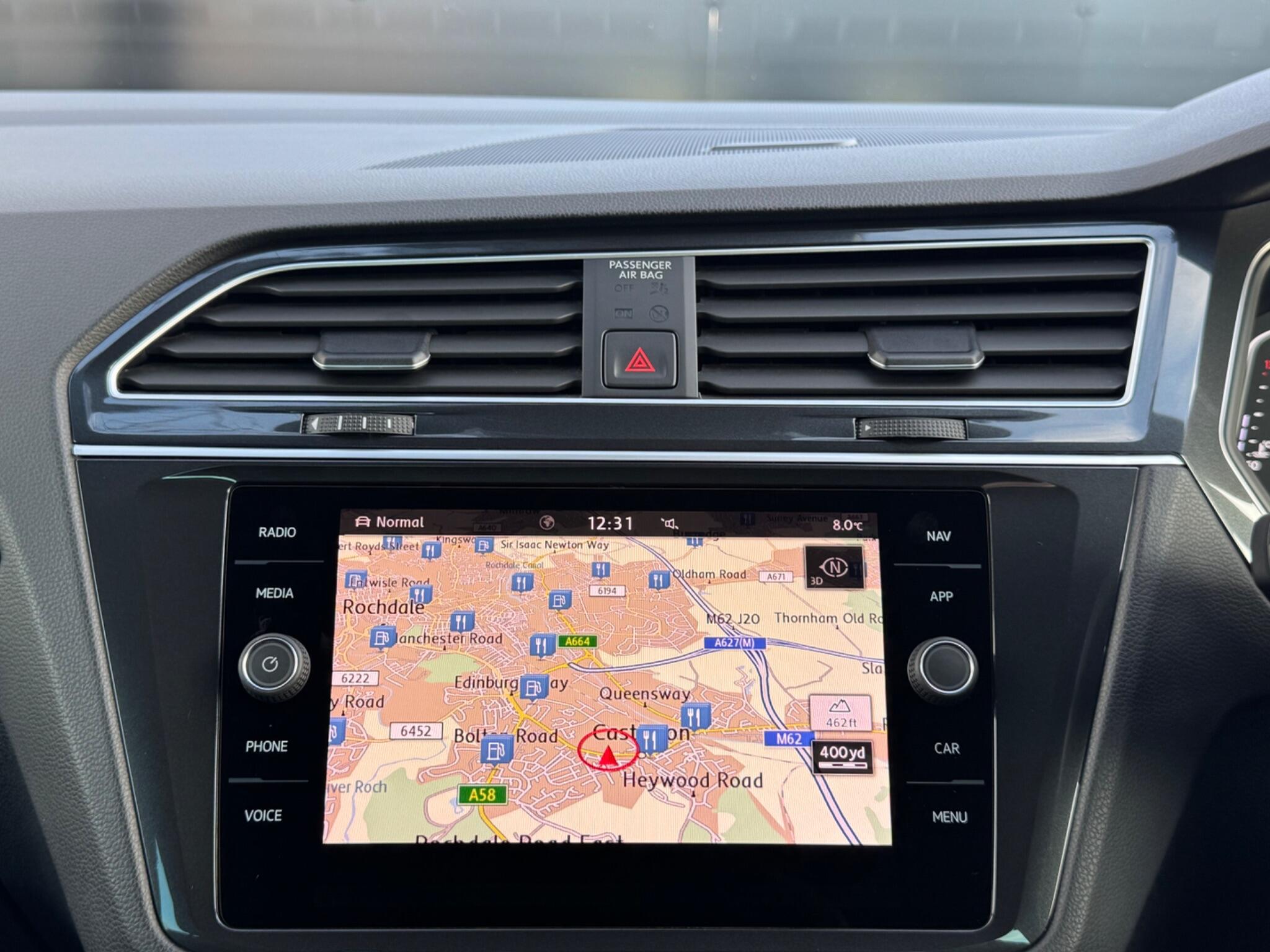 Volkswagen Tiguan - Image 48