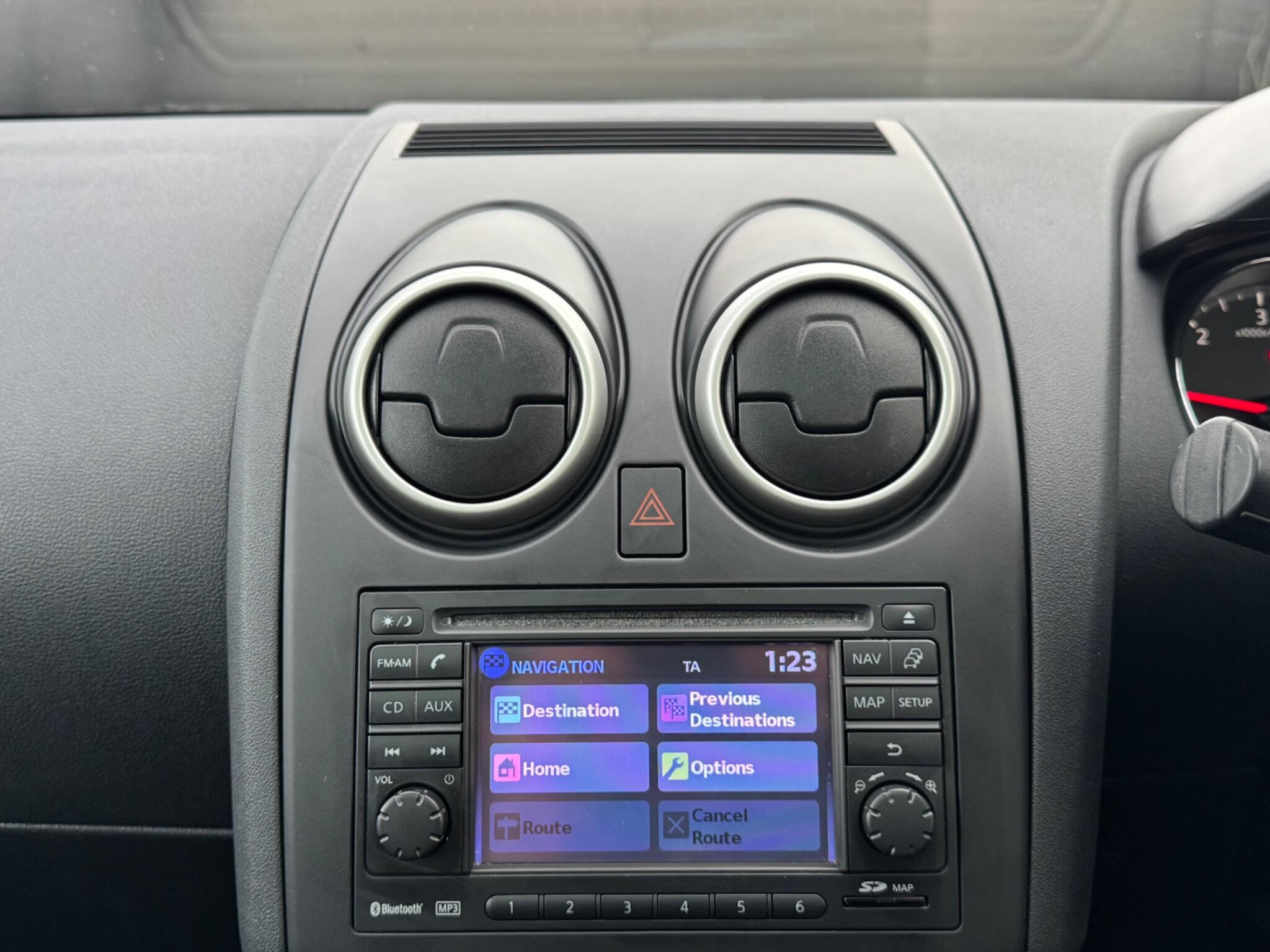 Nissan Qashqai - Image 33