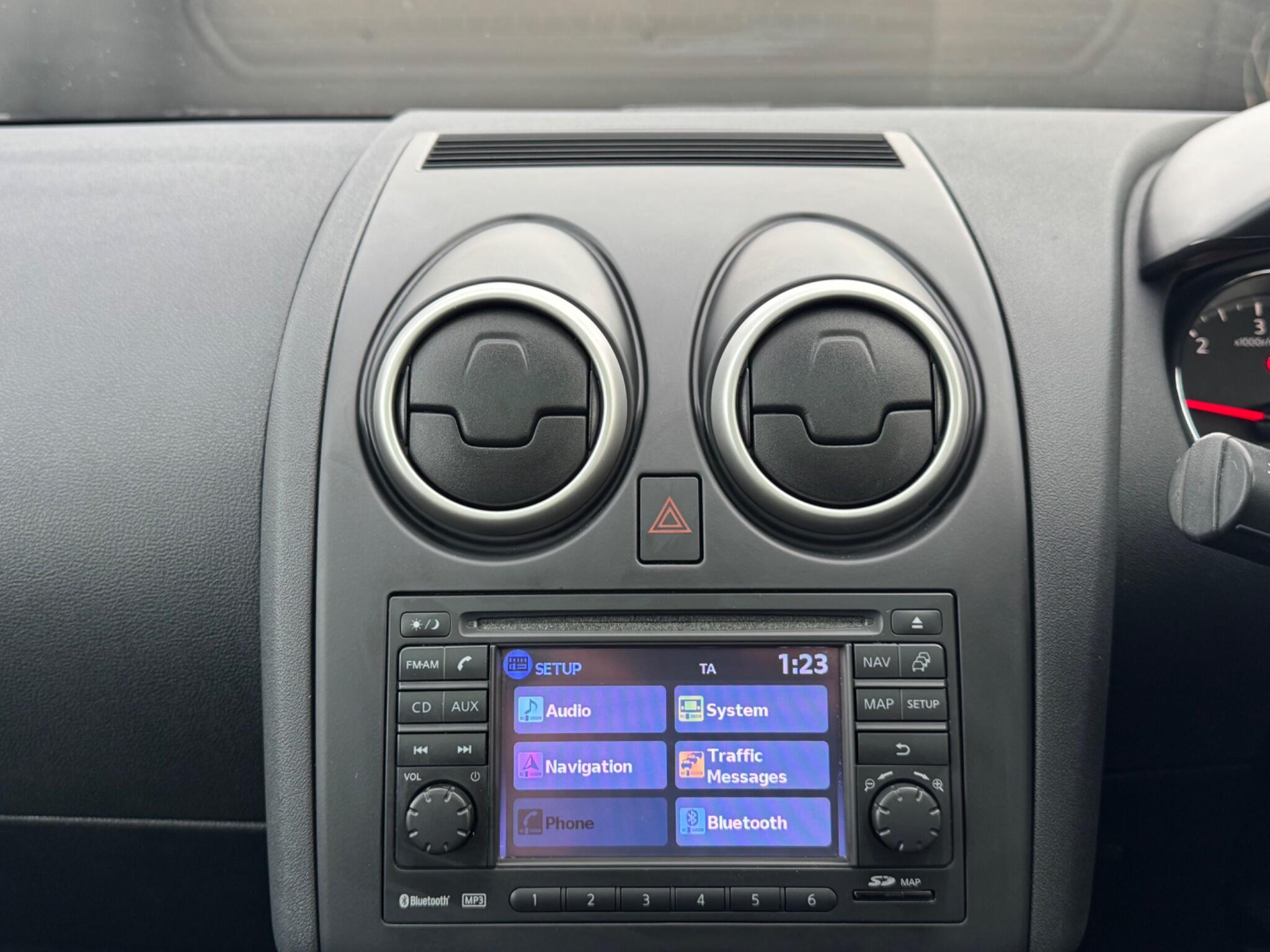 Nissan Qashqai - Image 31