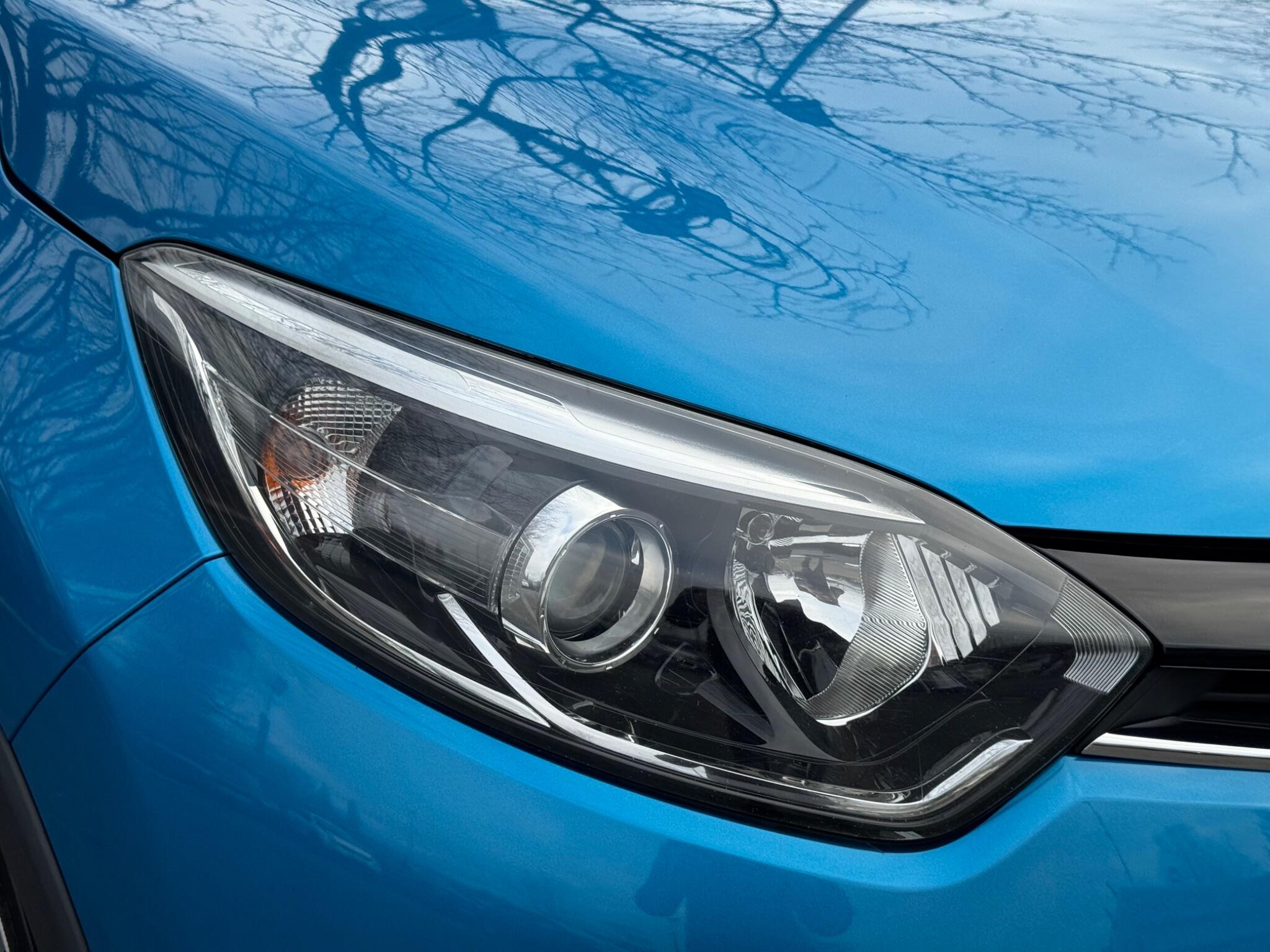 Renault Captur - Image 48