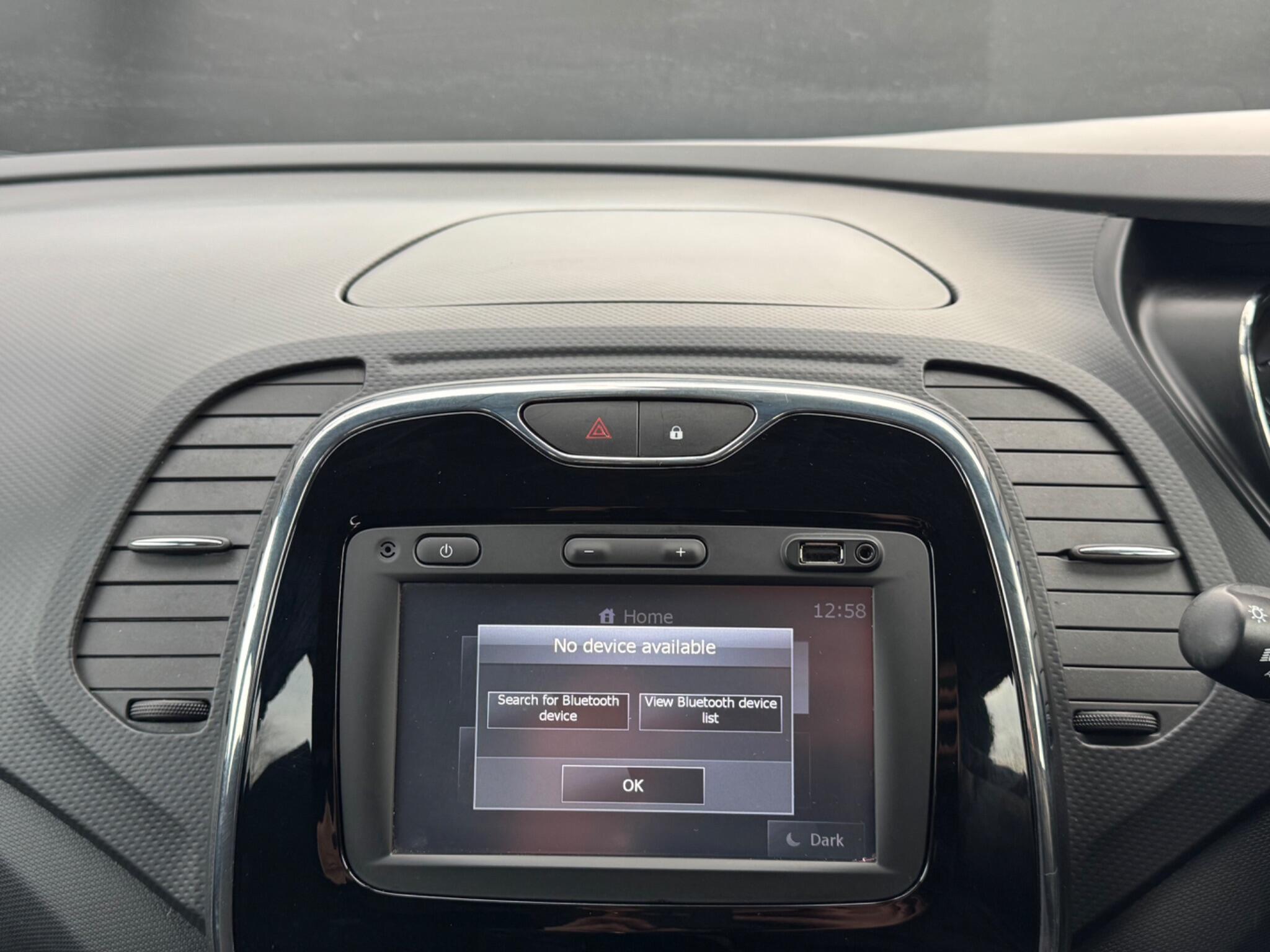Renault Captur - Image 37