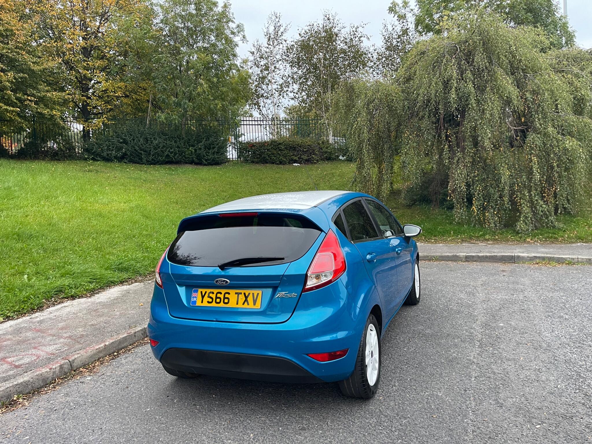 Ford Fiesta - Image 31