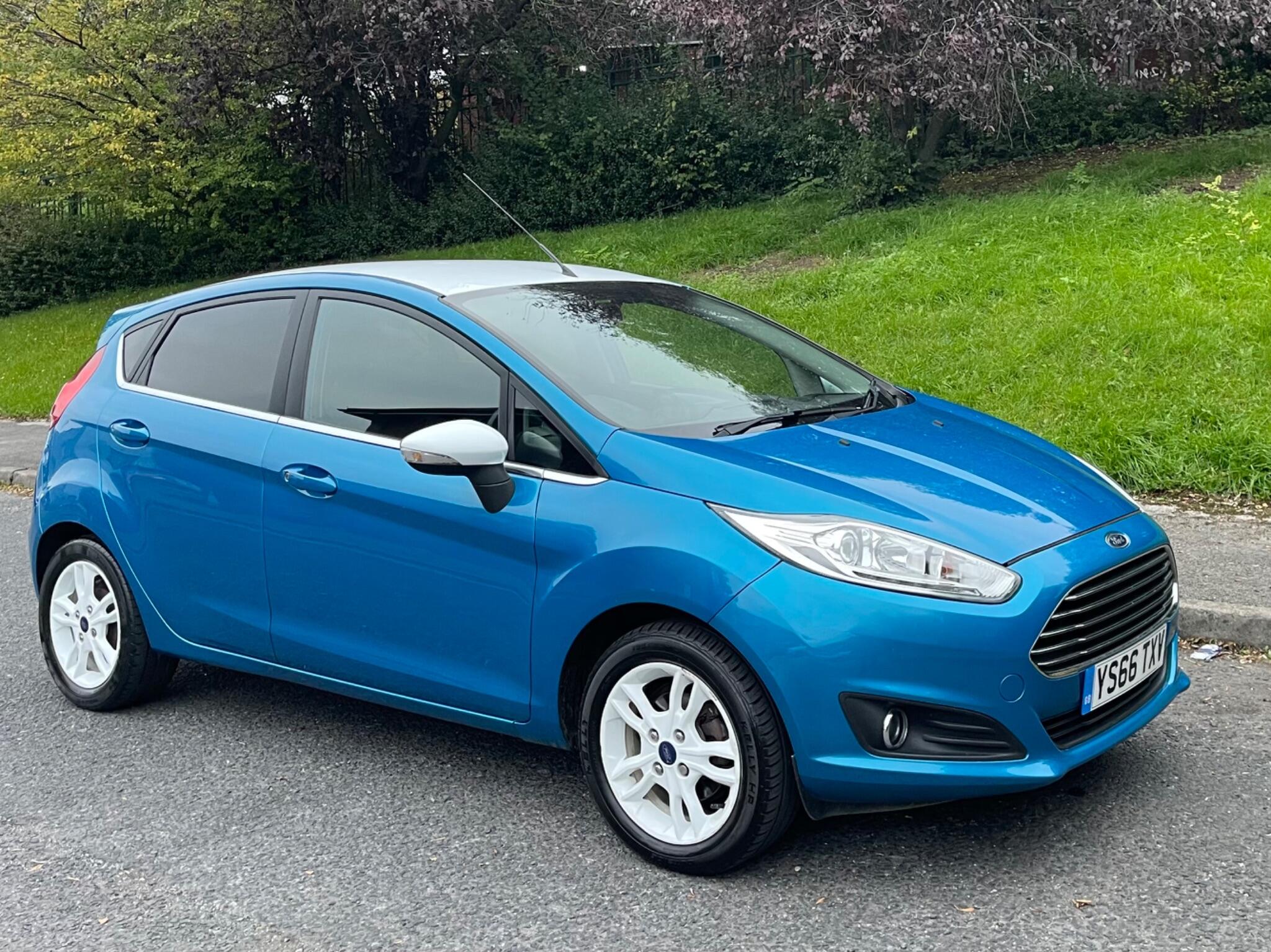 Ford Fiesta - Image 32