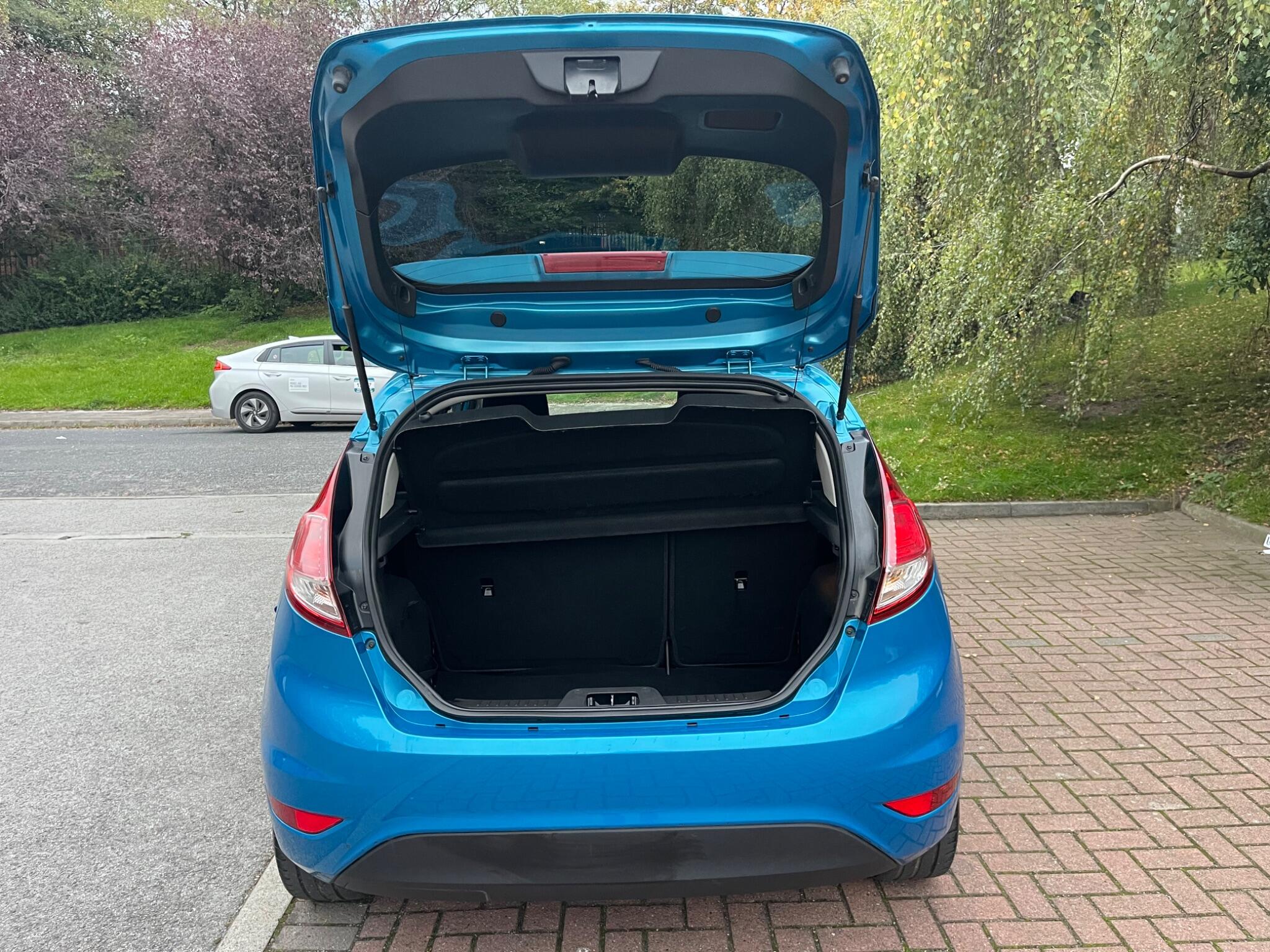 Ford Fiesta - Image 40