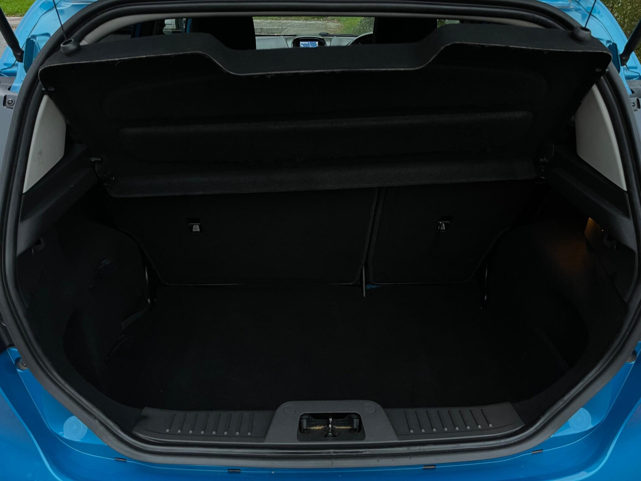 Ford Fiesta - Image 41