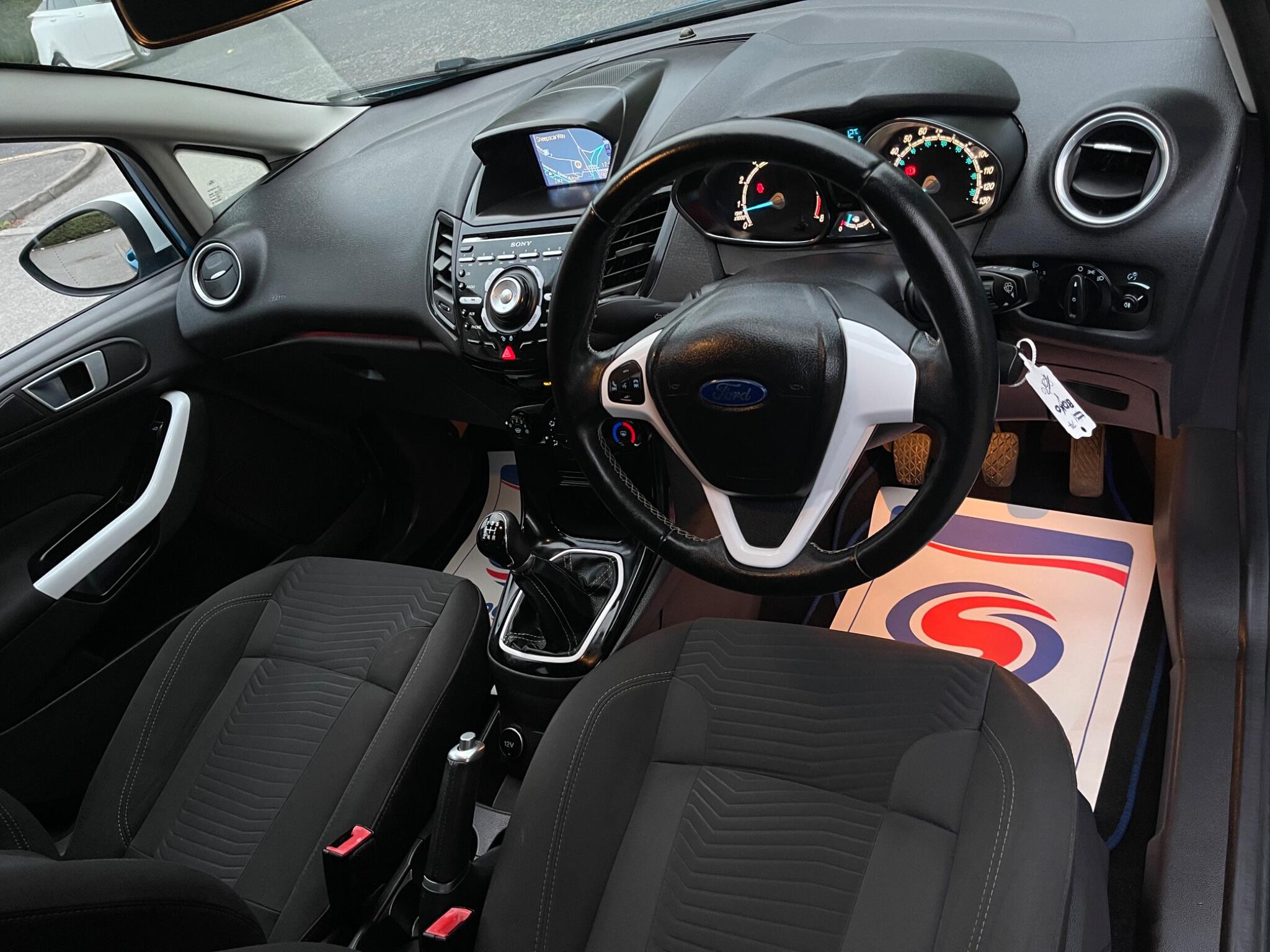 Ford Fiesta - Image 46