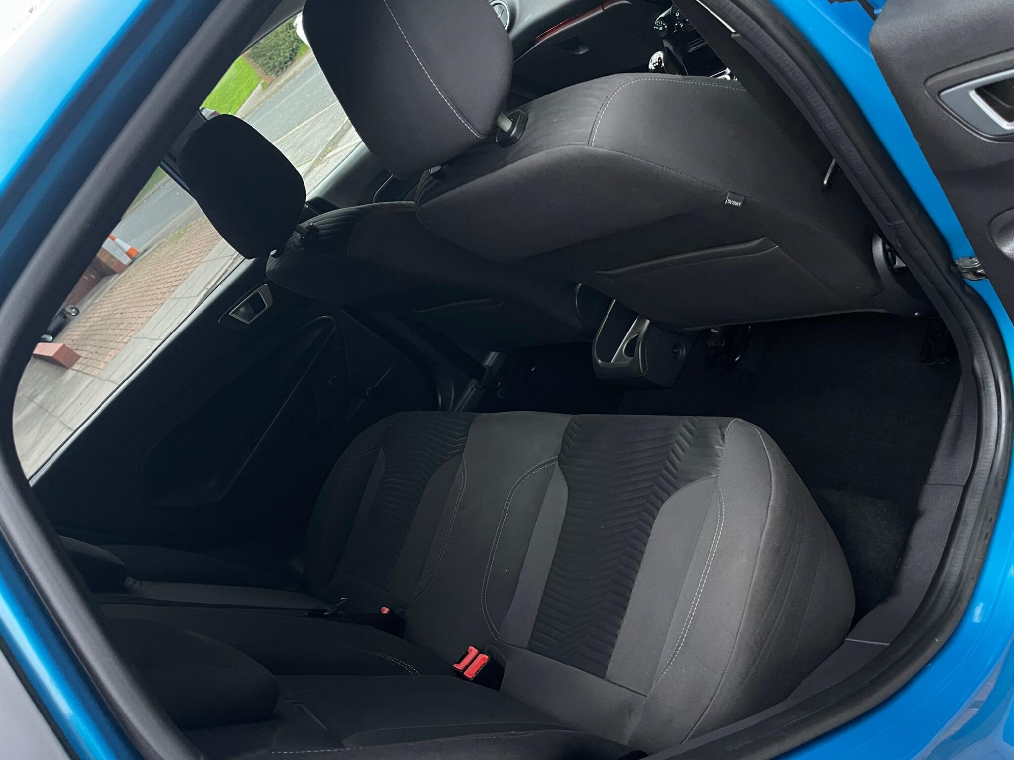 Ford Fiesta - Image 50