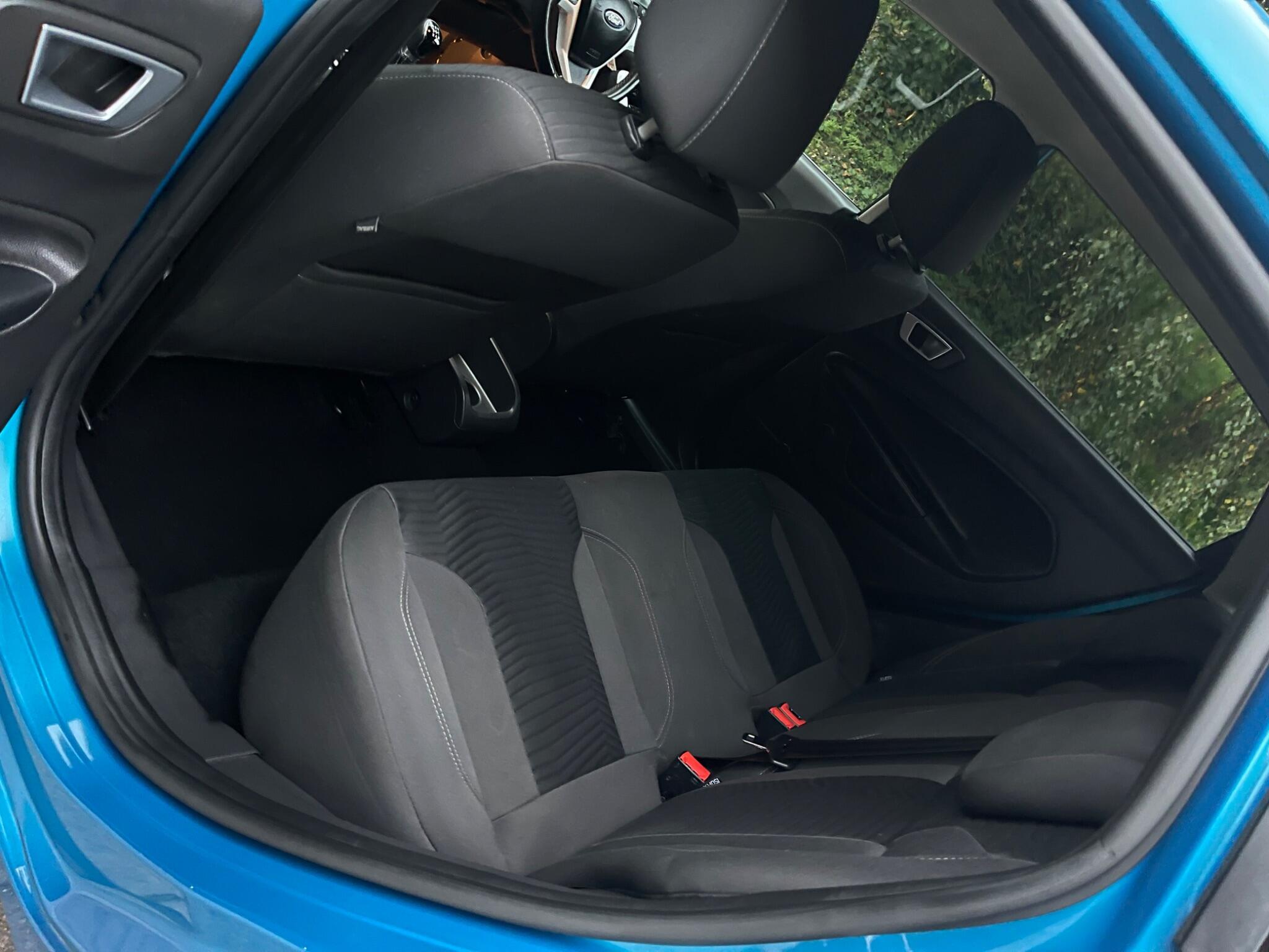 Ford Fiesta - Image 52