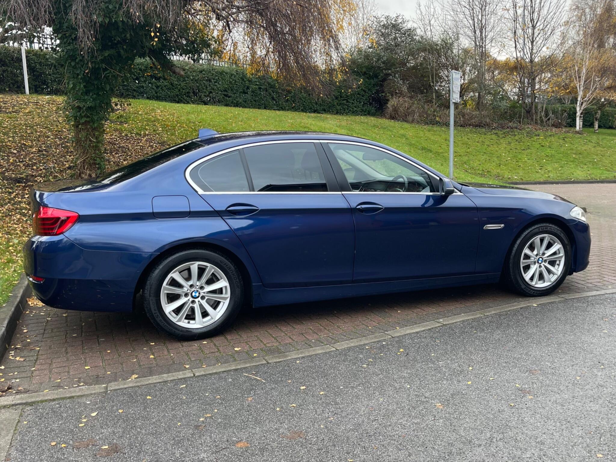 BMW 5 Series - Image 15