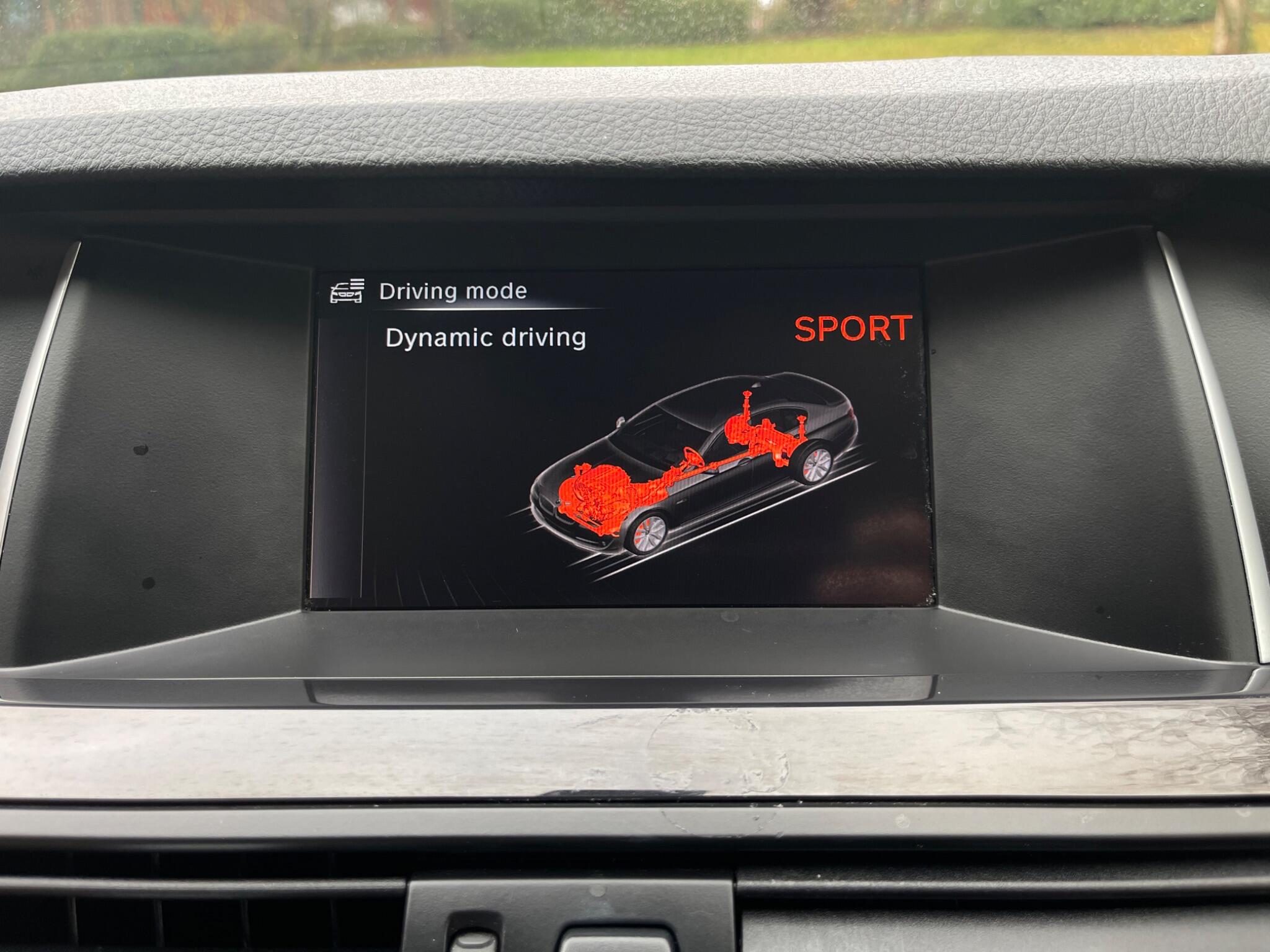 BMW 5 Series - Image 45