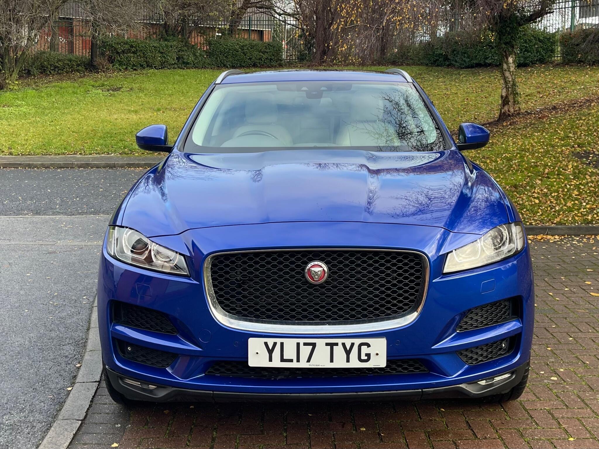 Jaguar F-Pace - Image 3
