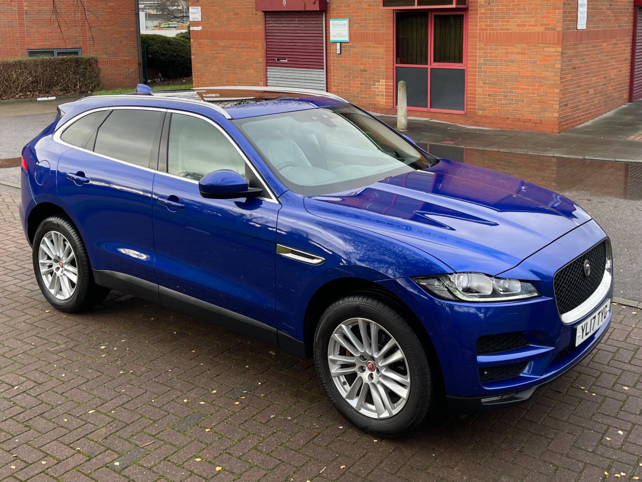 Jaguar F-Pace - Image 27