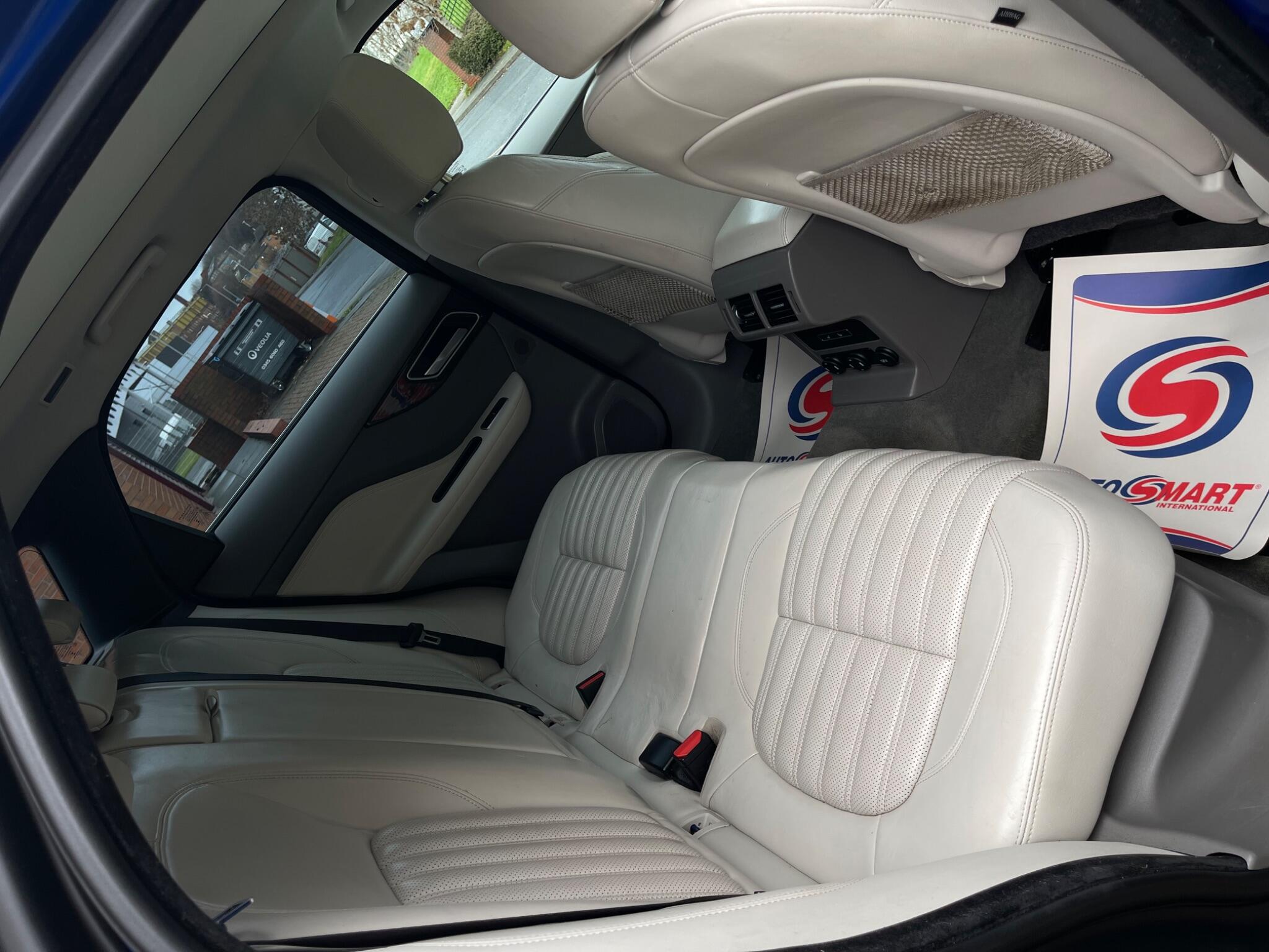 Jaguar F-Pace - Image 40