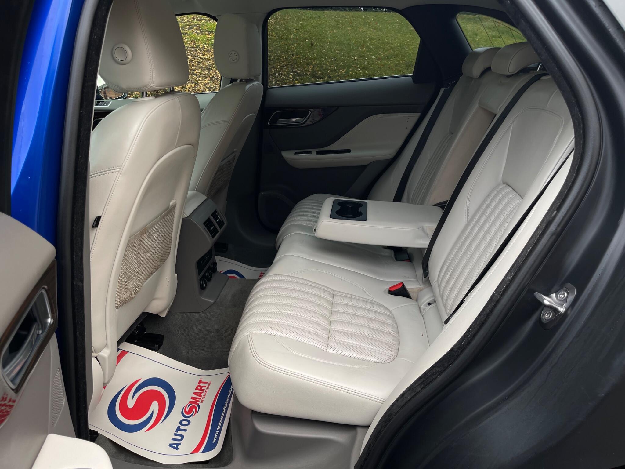 Jaguar F-Pace - Image 41