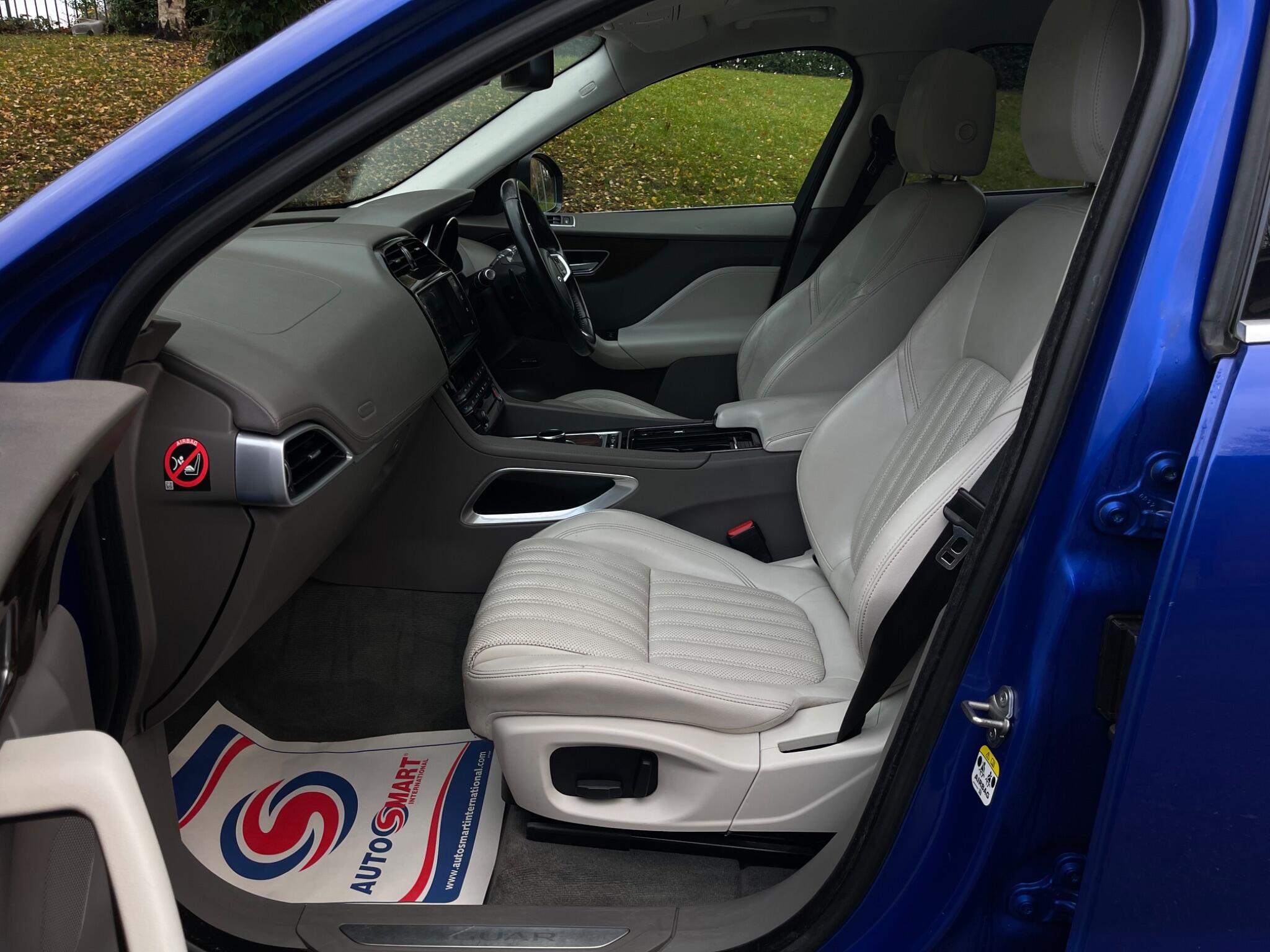 Jaguar F-Pace - Image 44