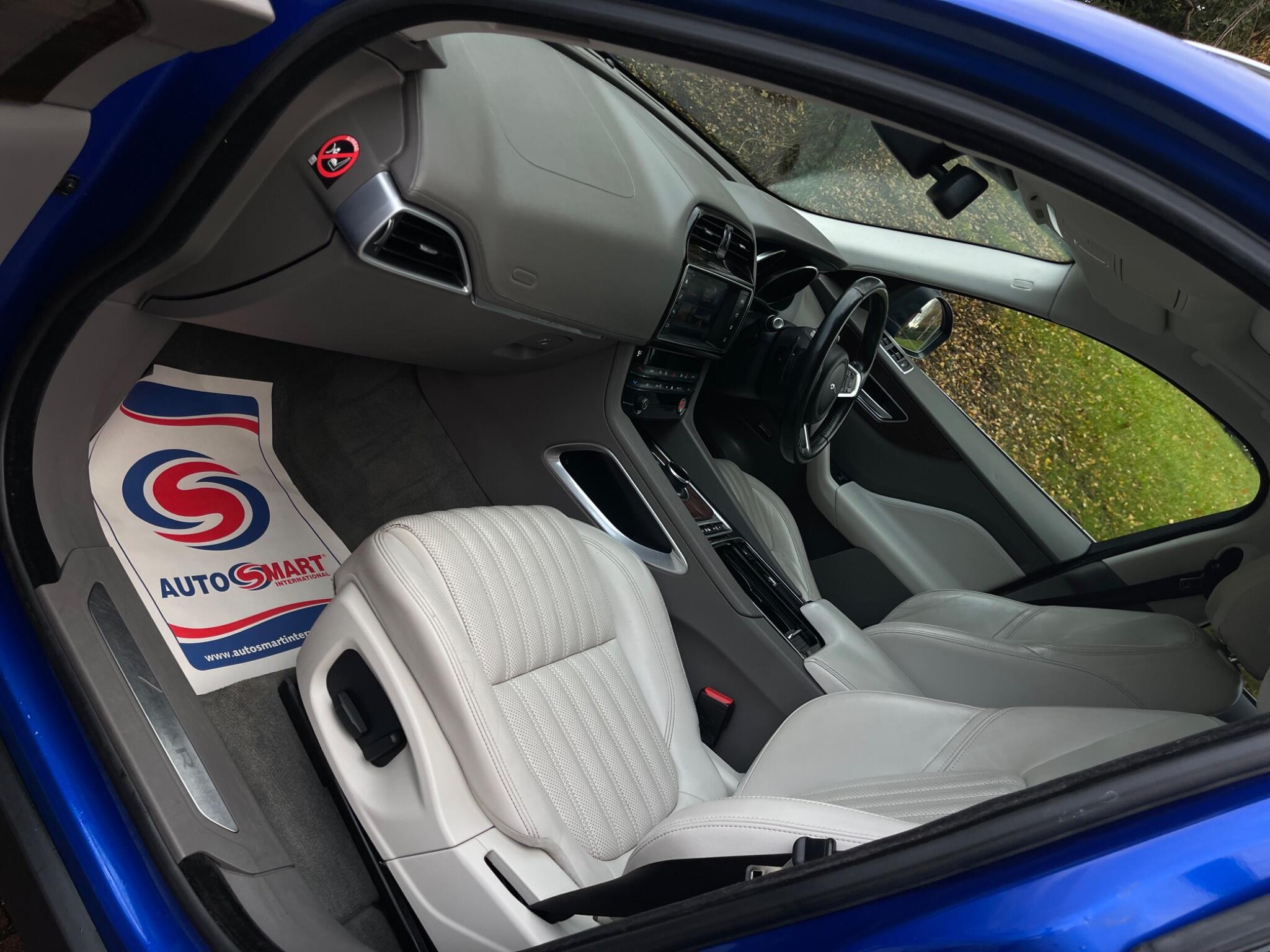 Jaguar F-Pace - Image 45