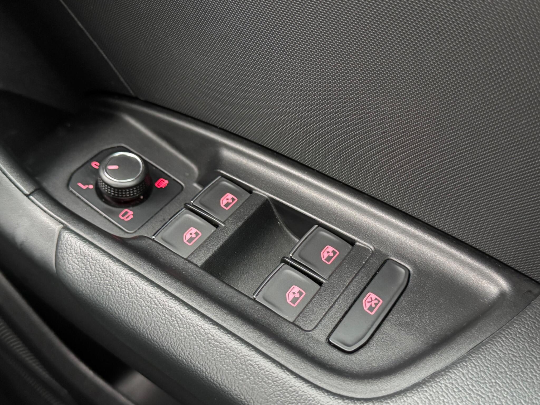 Audi A1 - Image 30