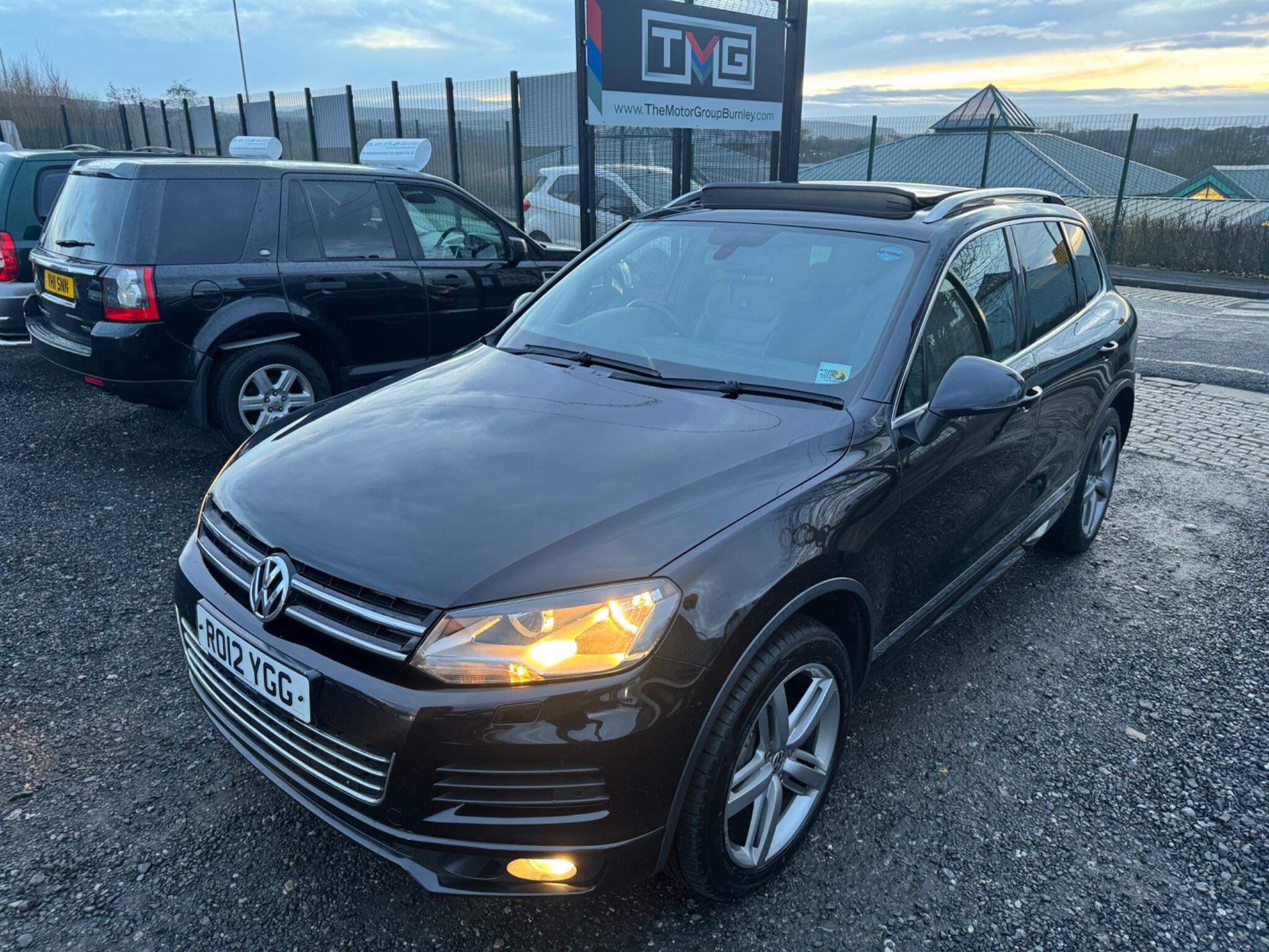 Volkswagen Touareg - Image 7